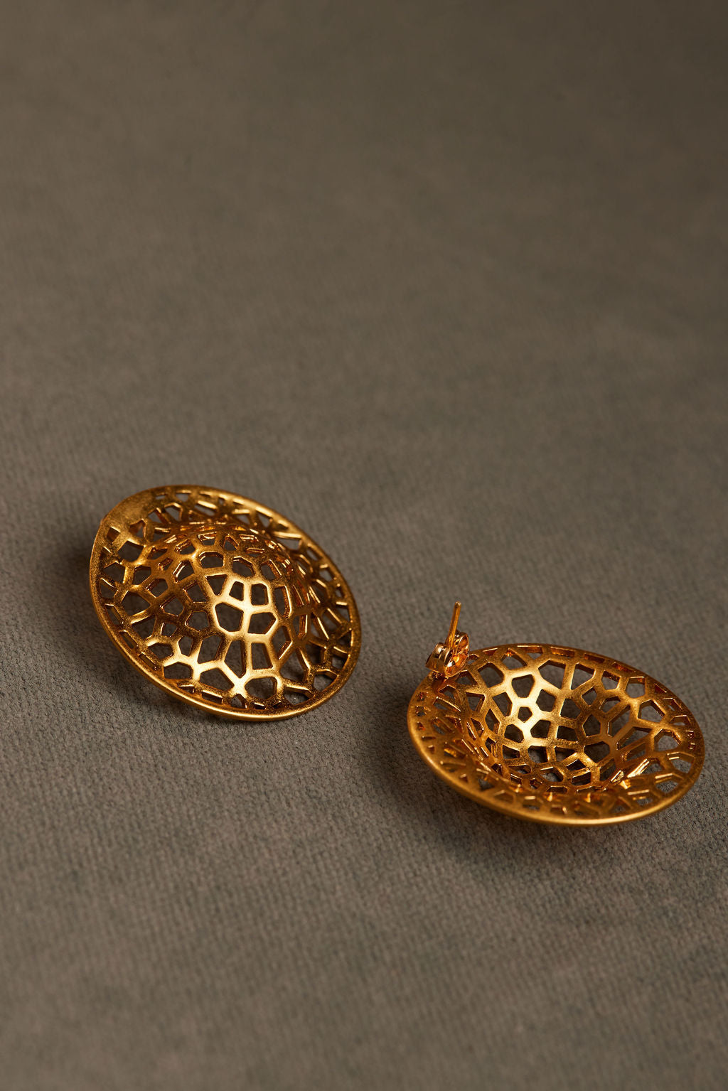 NDIA EARRING