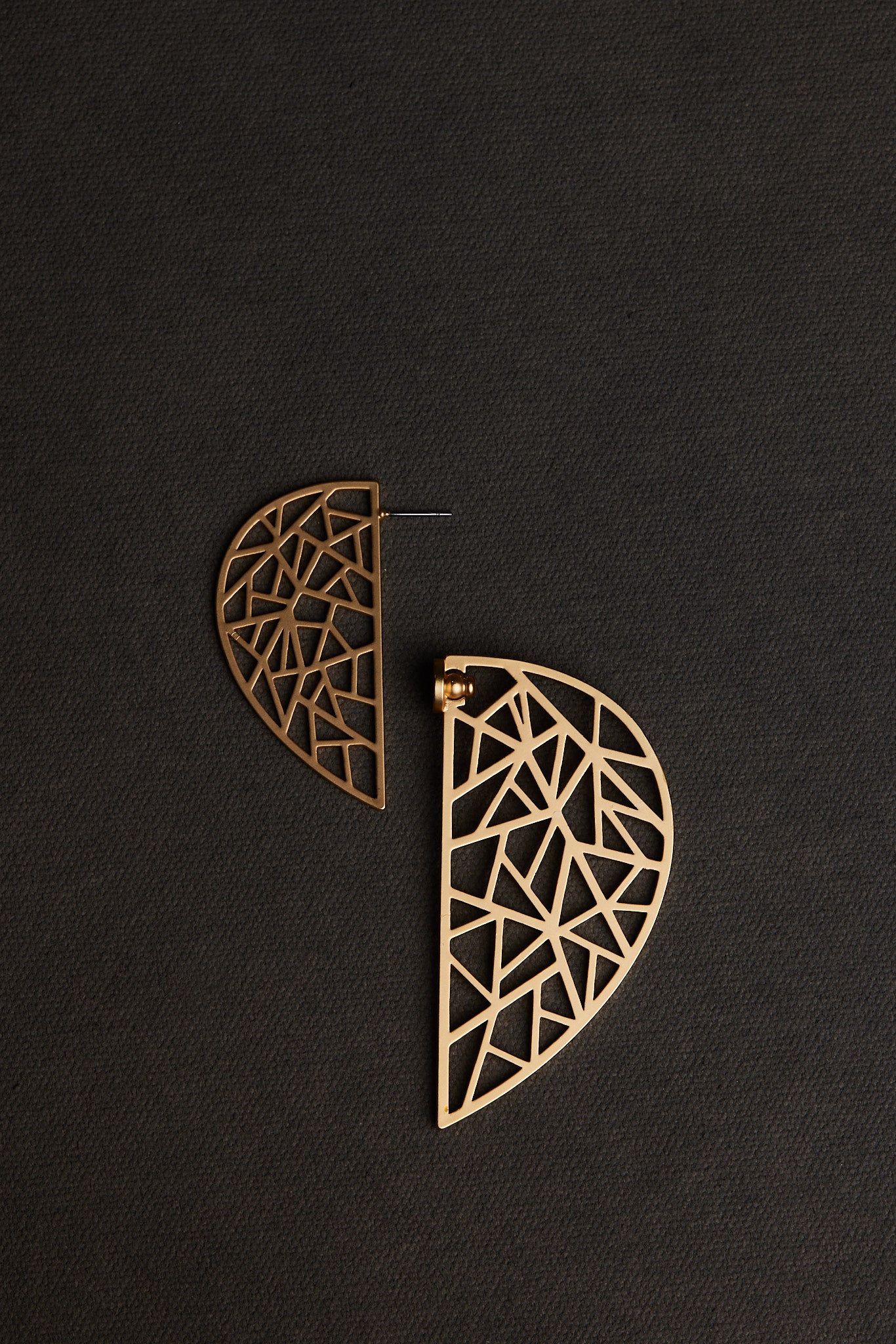 HANI EARRING