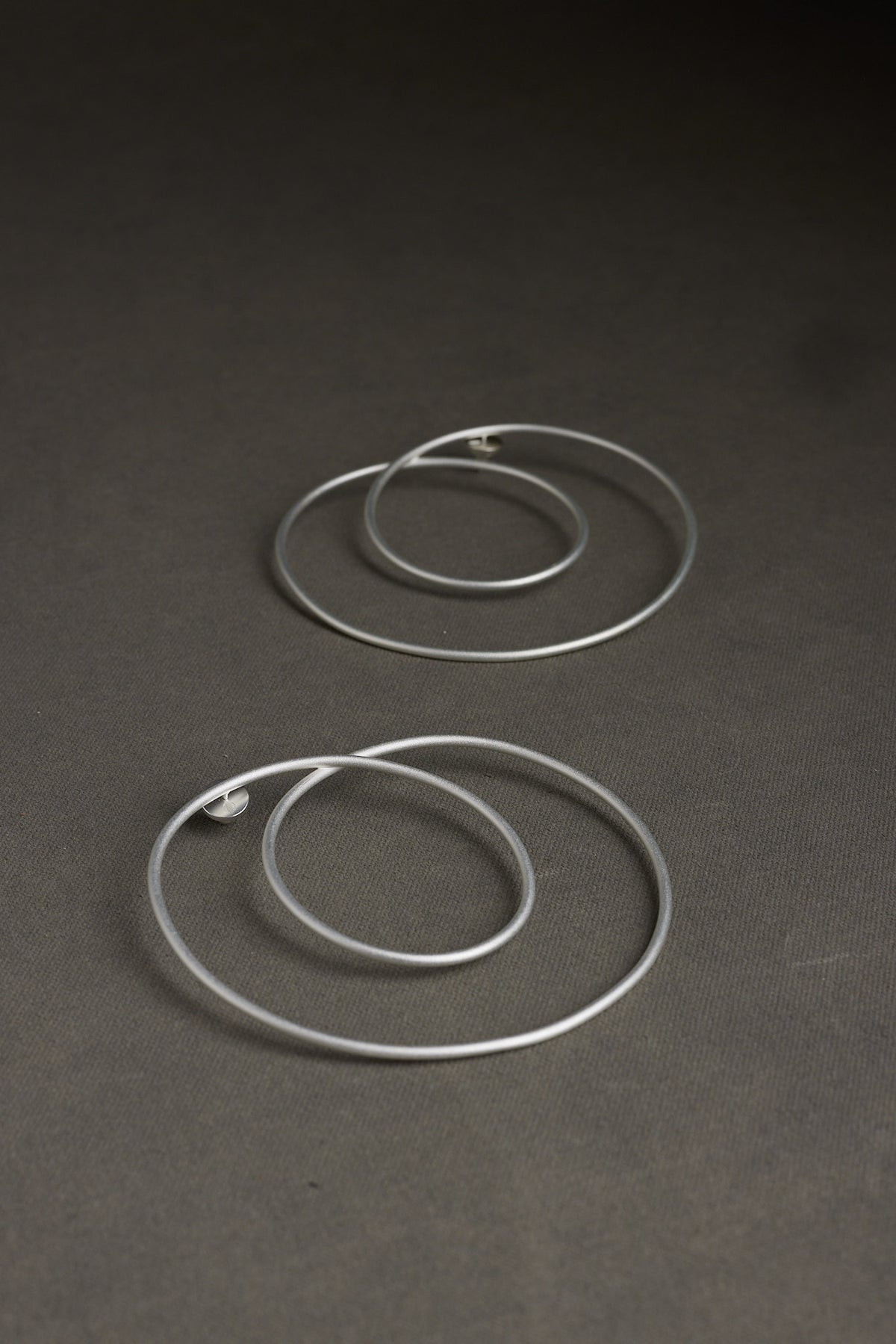 RESI EARRING