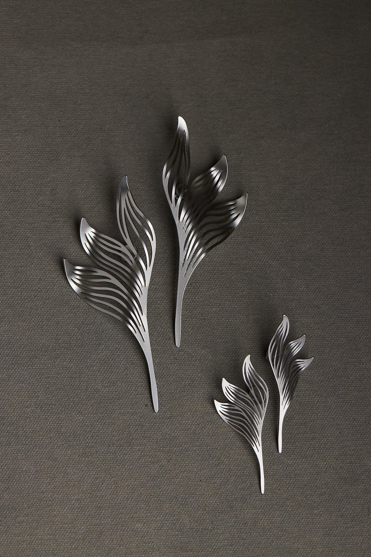 ROWE EARRING