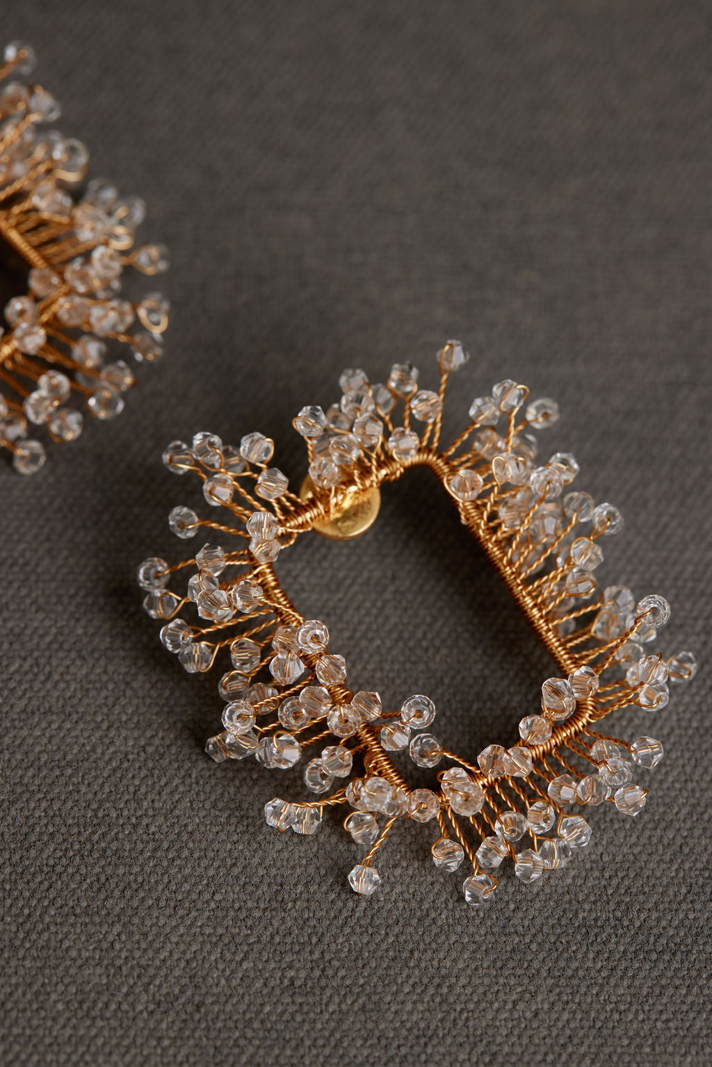 NIVA EARRING