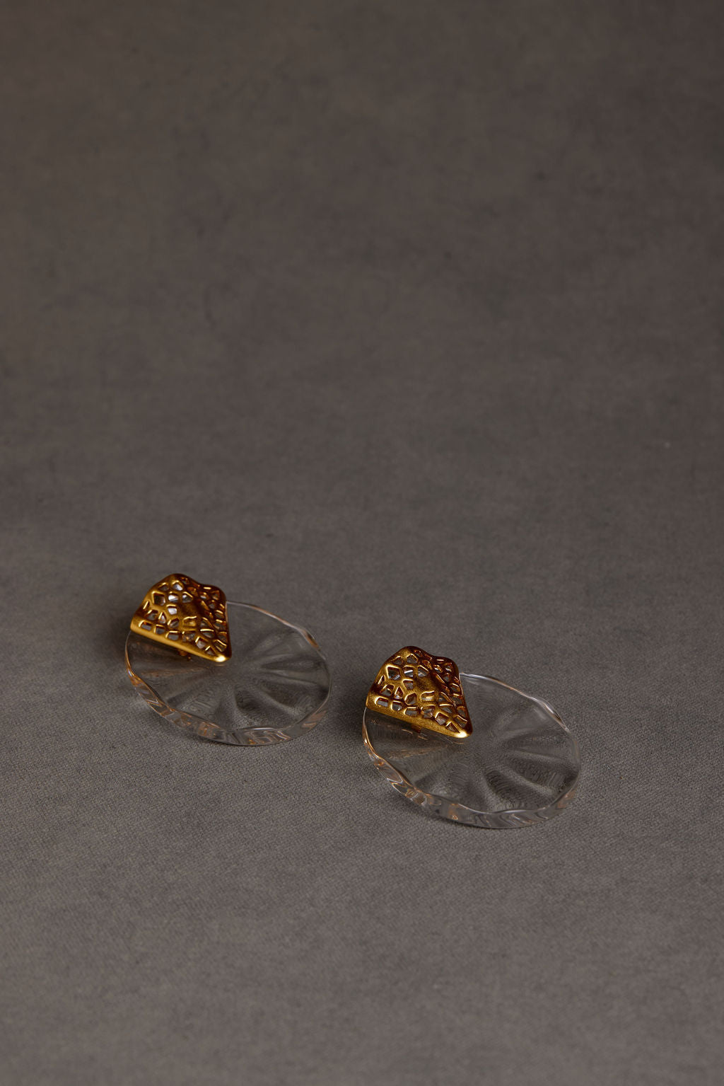 YURI EARRING