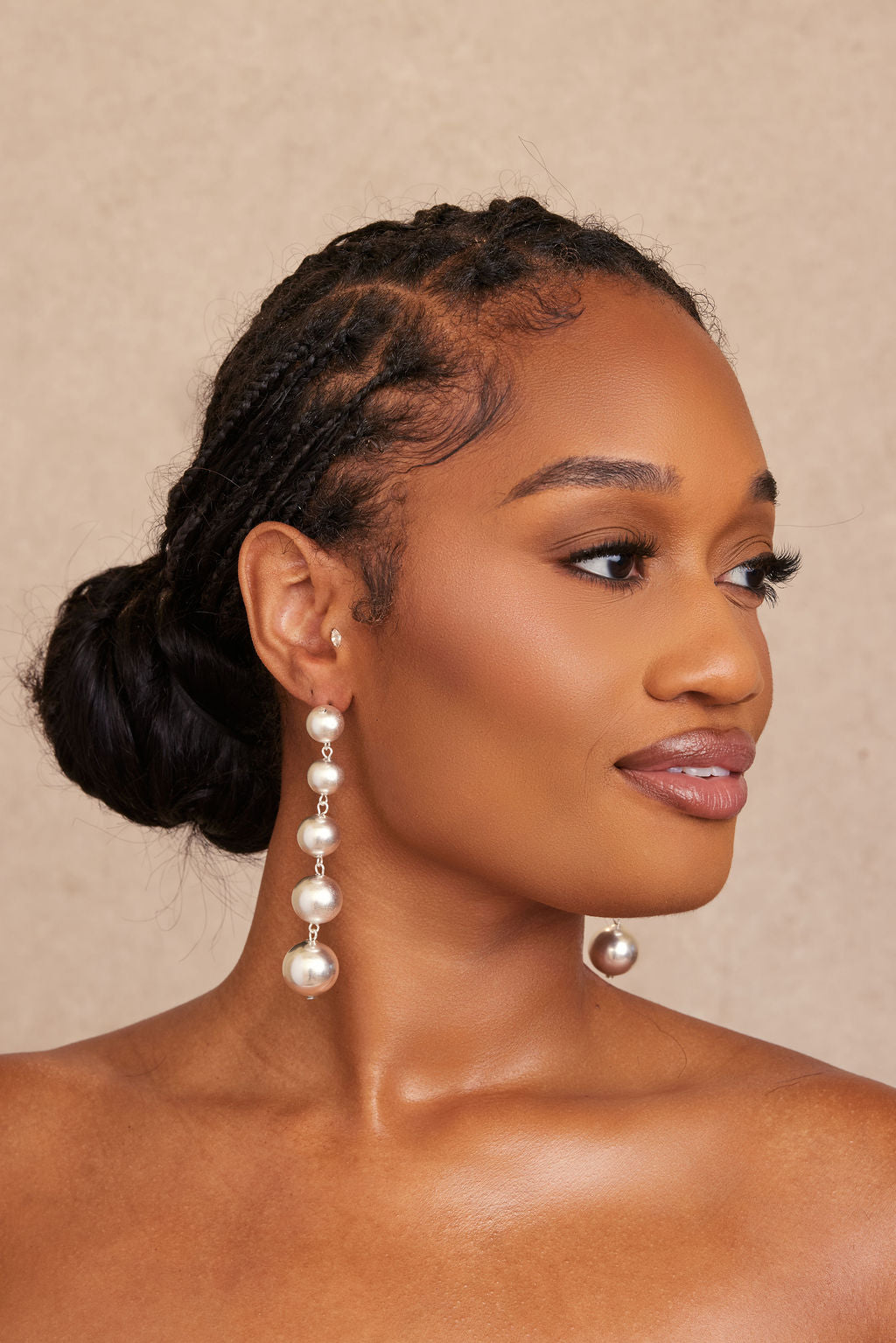 RIKA EARRING