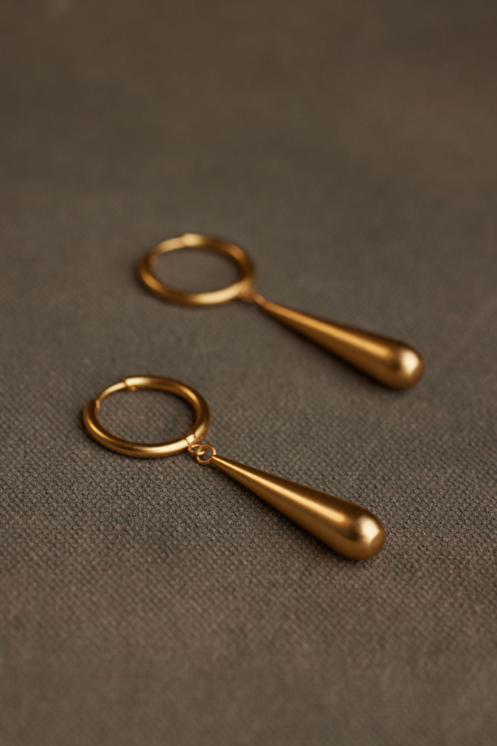 TEER EARRING