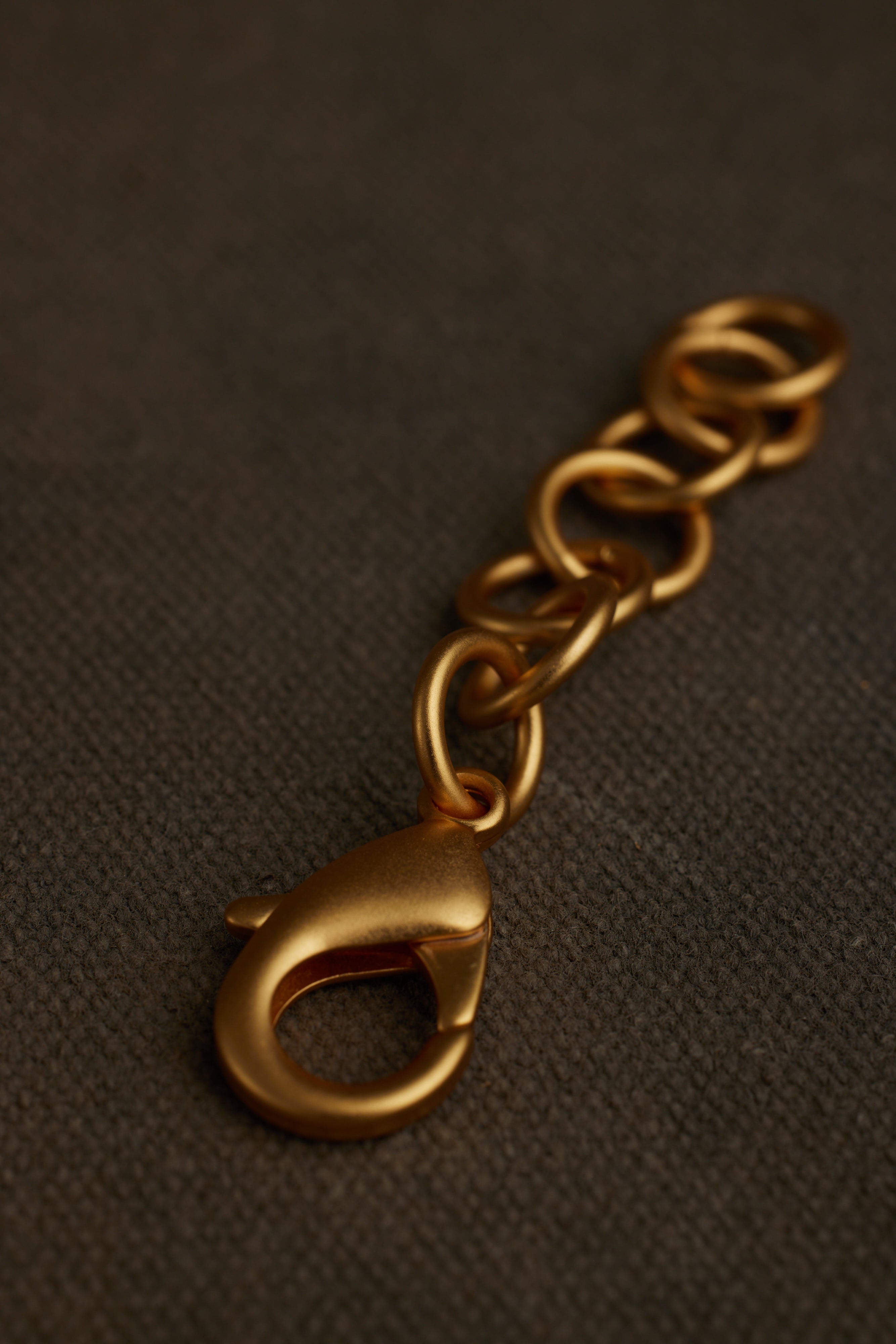KHOI Jewelry Extender