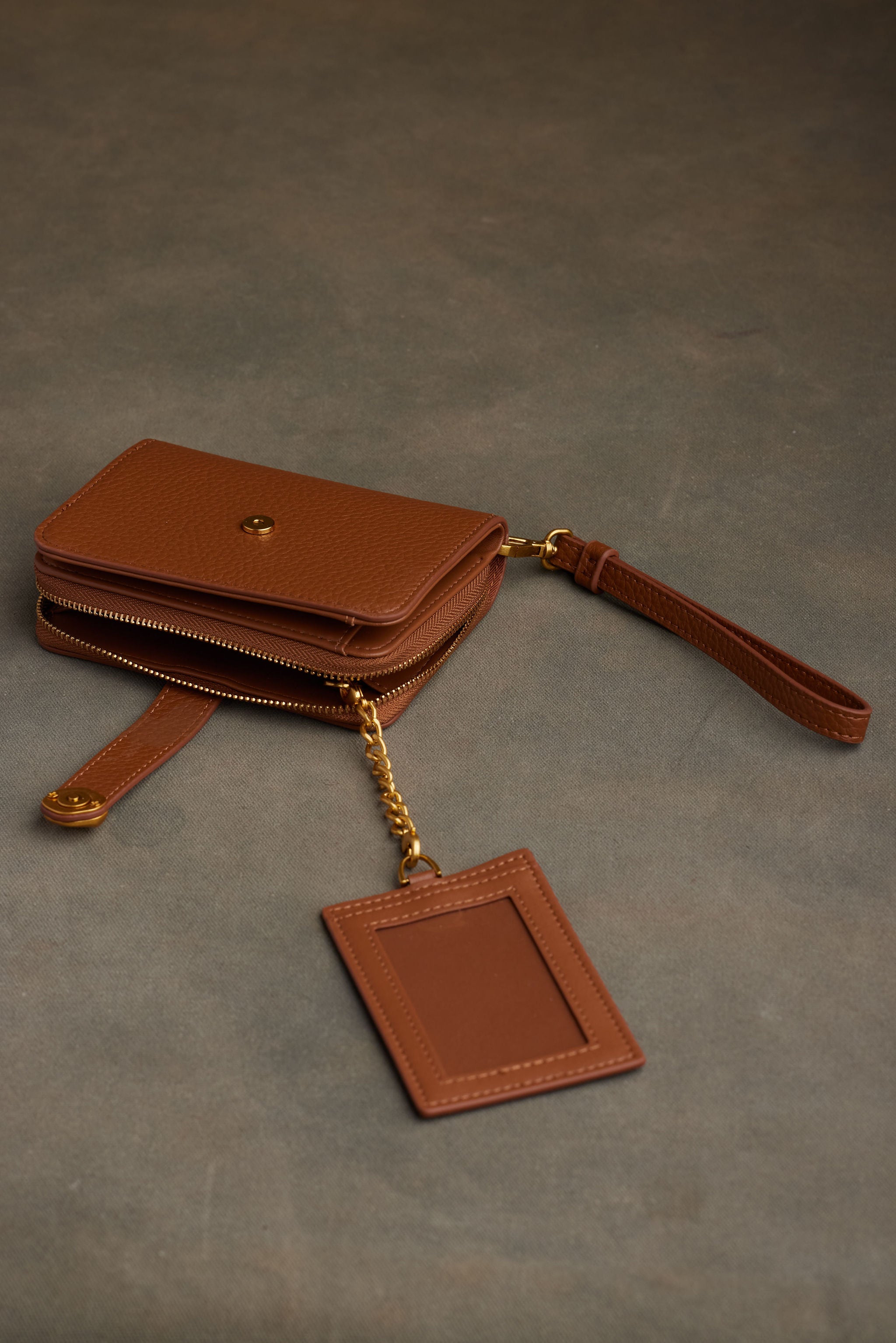 ADHA WALLET (FINAL SALE)