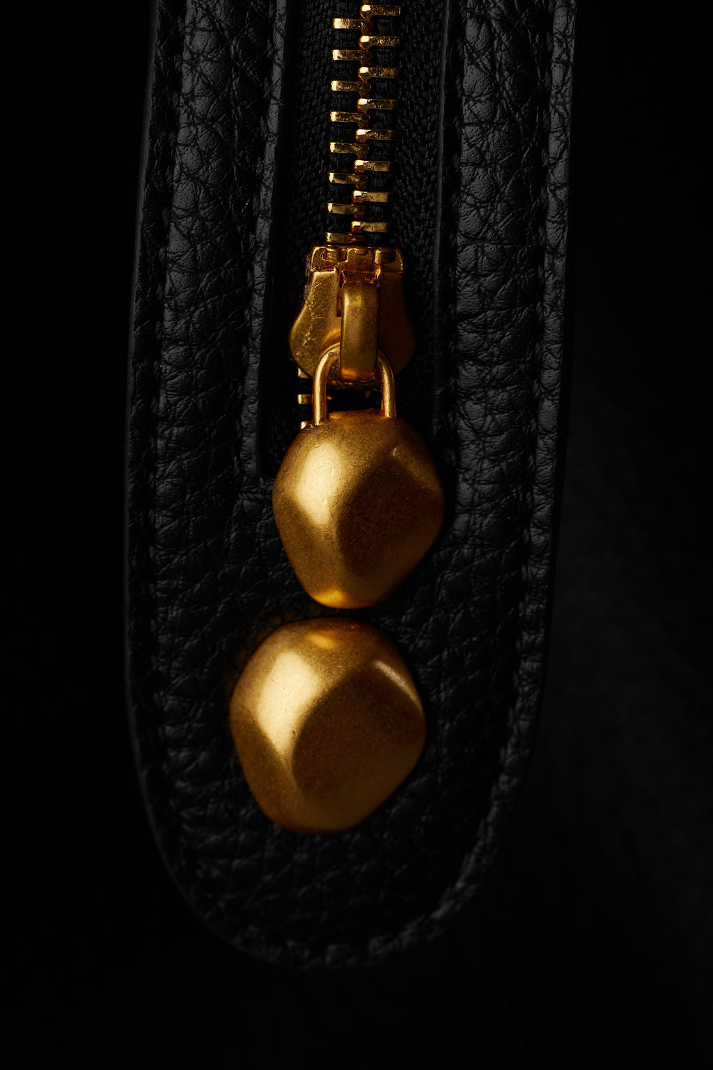 ANKA TOTE
