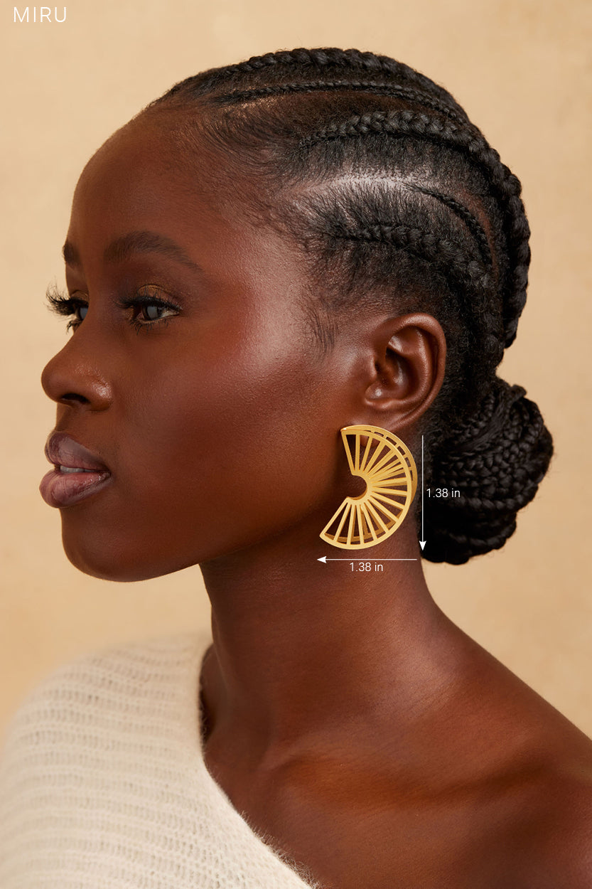 MIRU EARRING