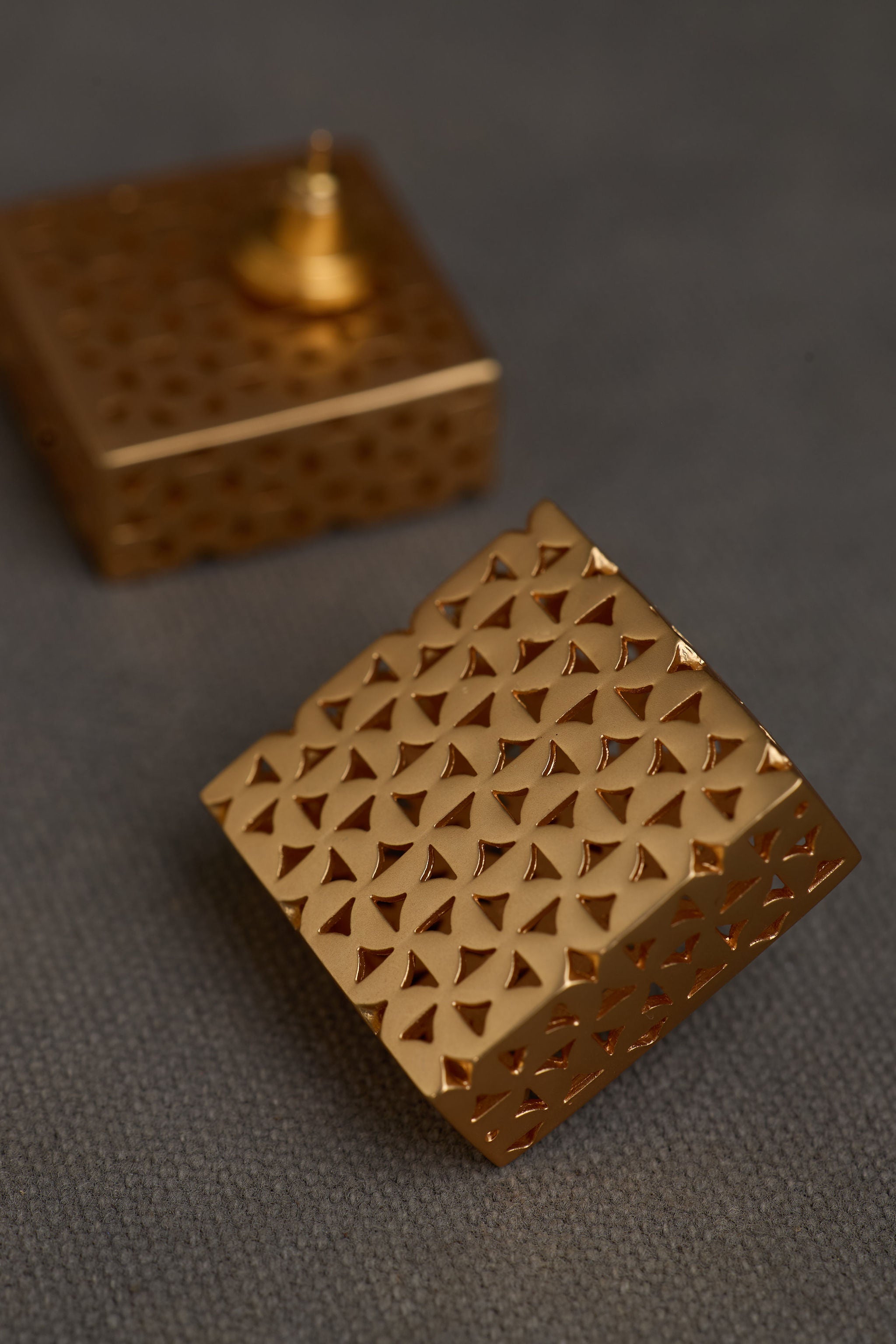 BUXI EARRING
