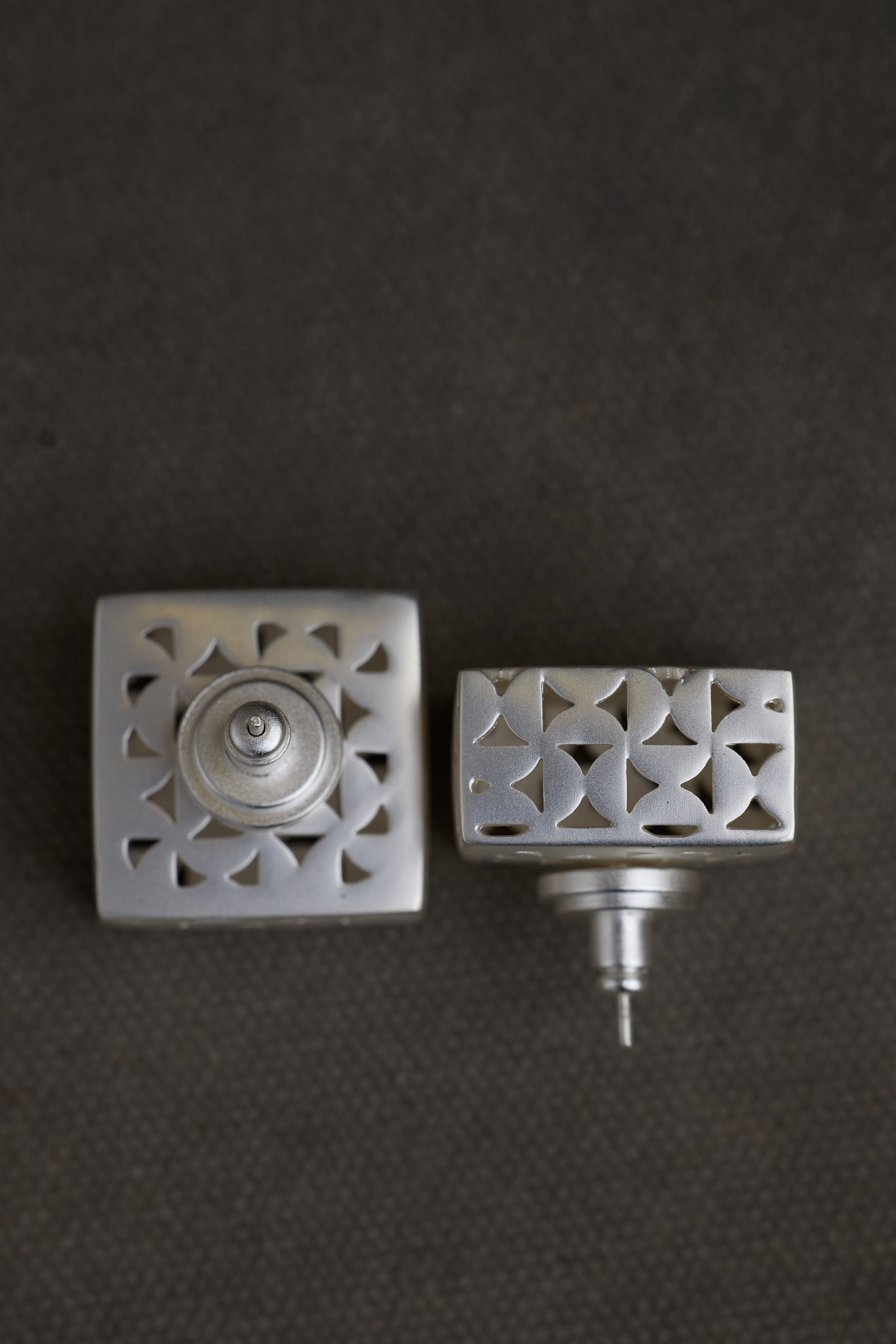 BUXI EARRING