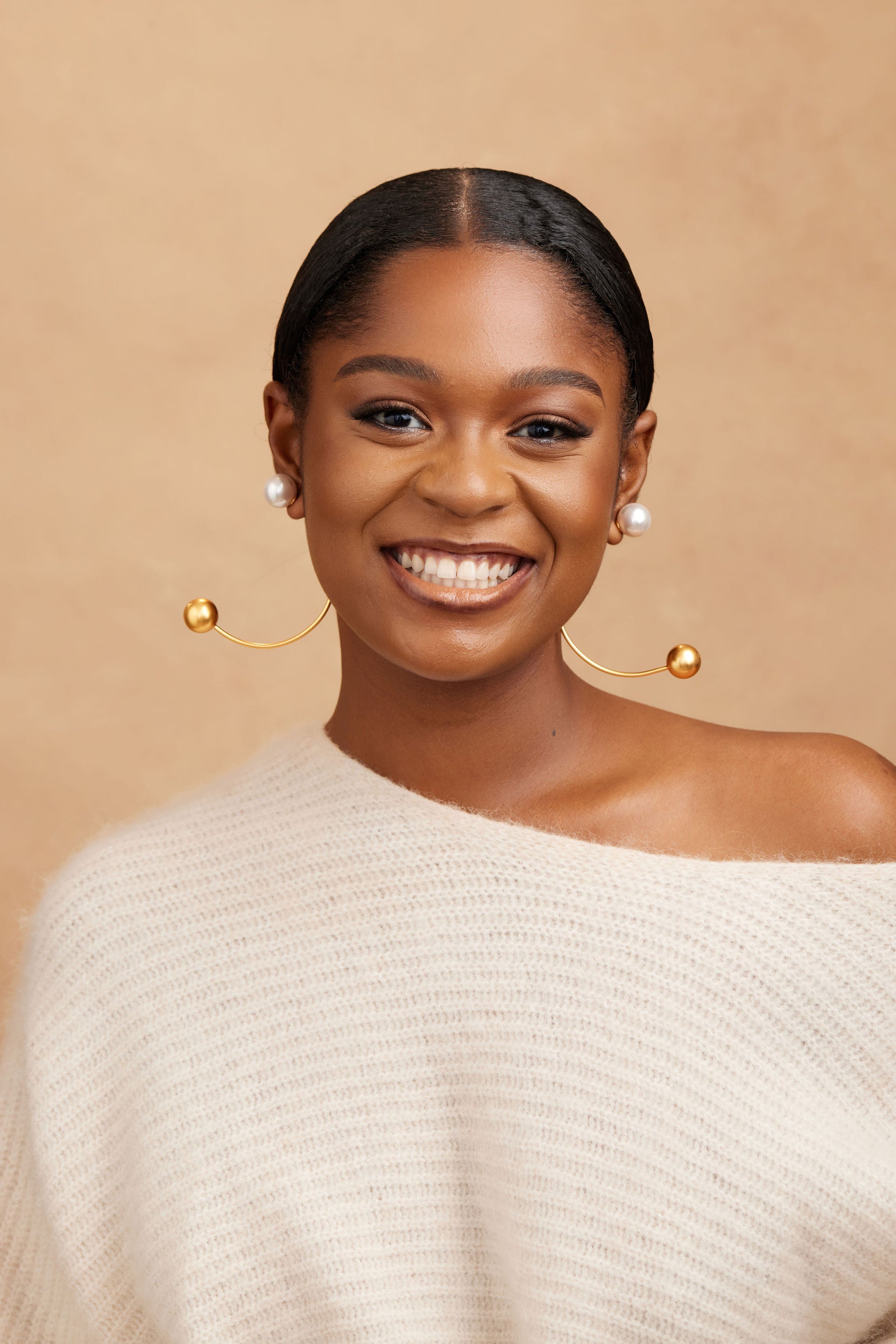 KEYA EARRING