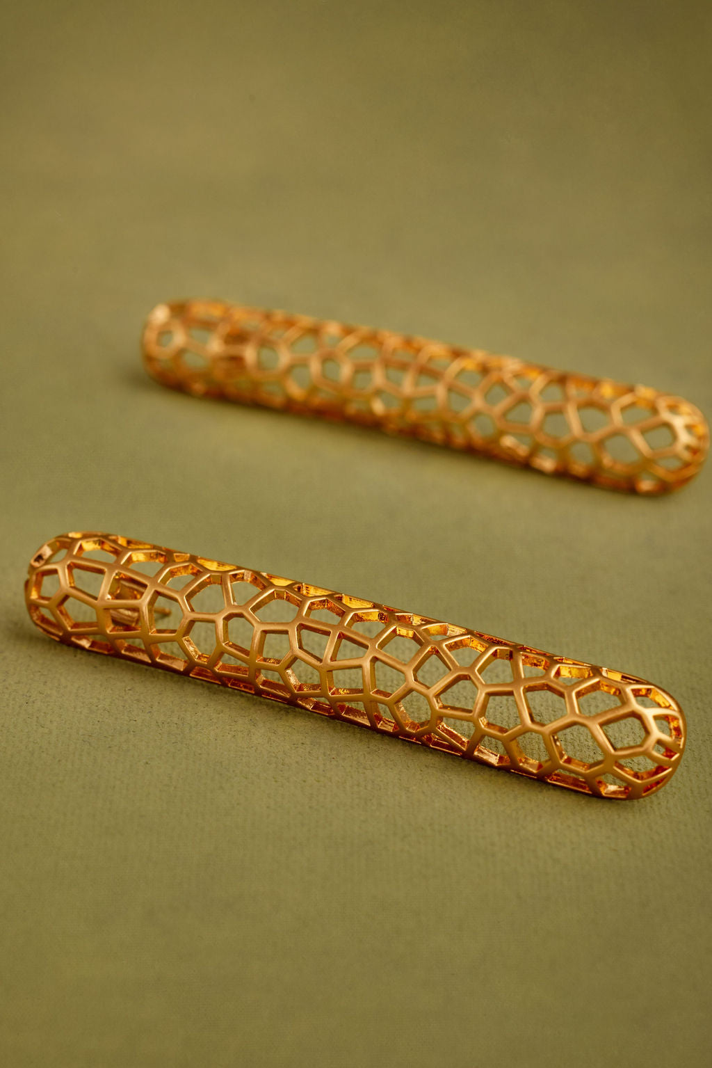 ELON EARRING