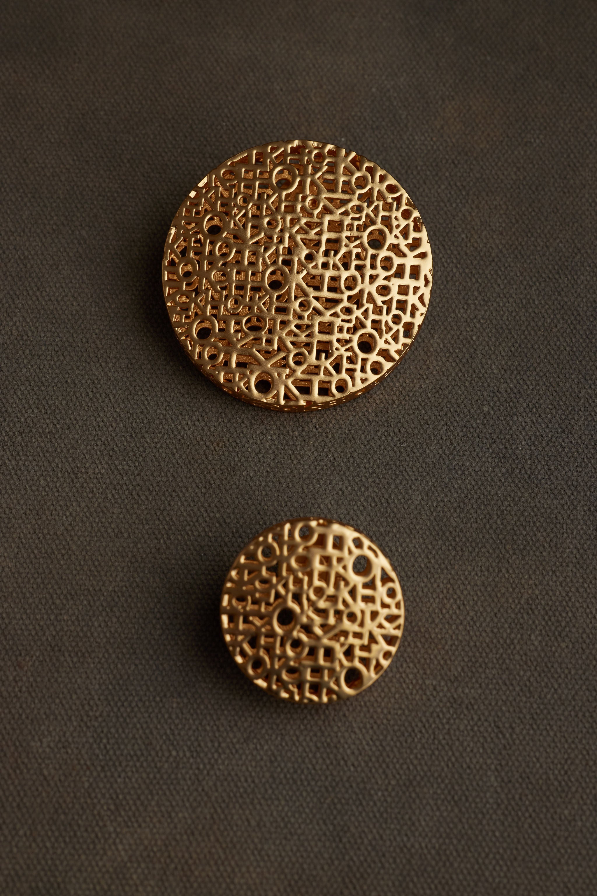 EYAH EARRING