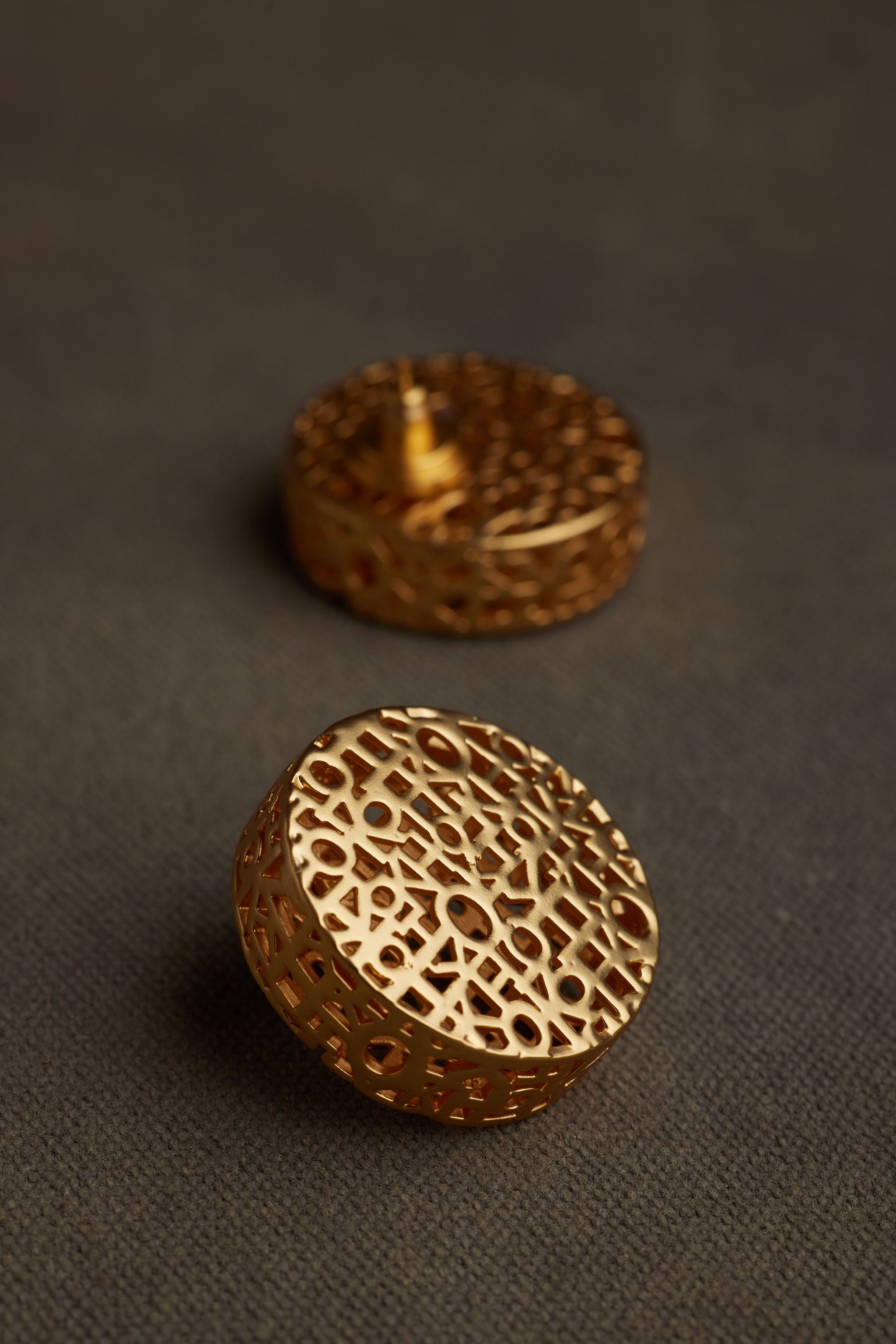 EYAH EARRING