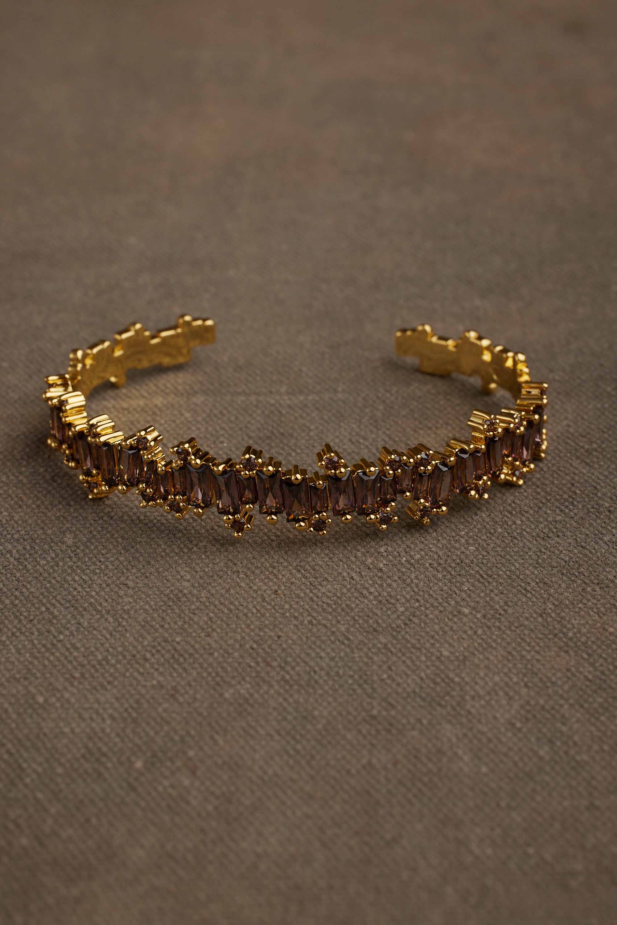 RAEL BANGLE