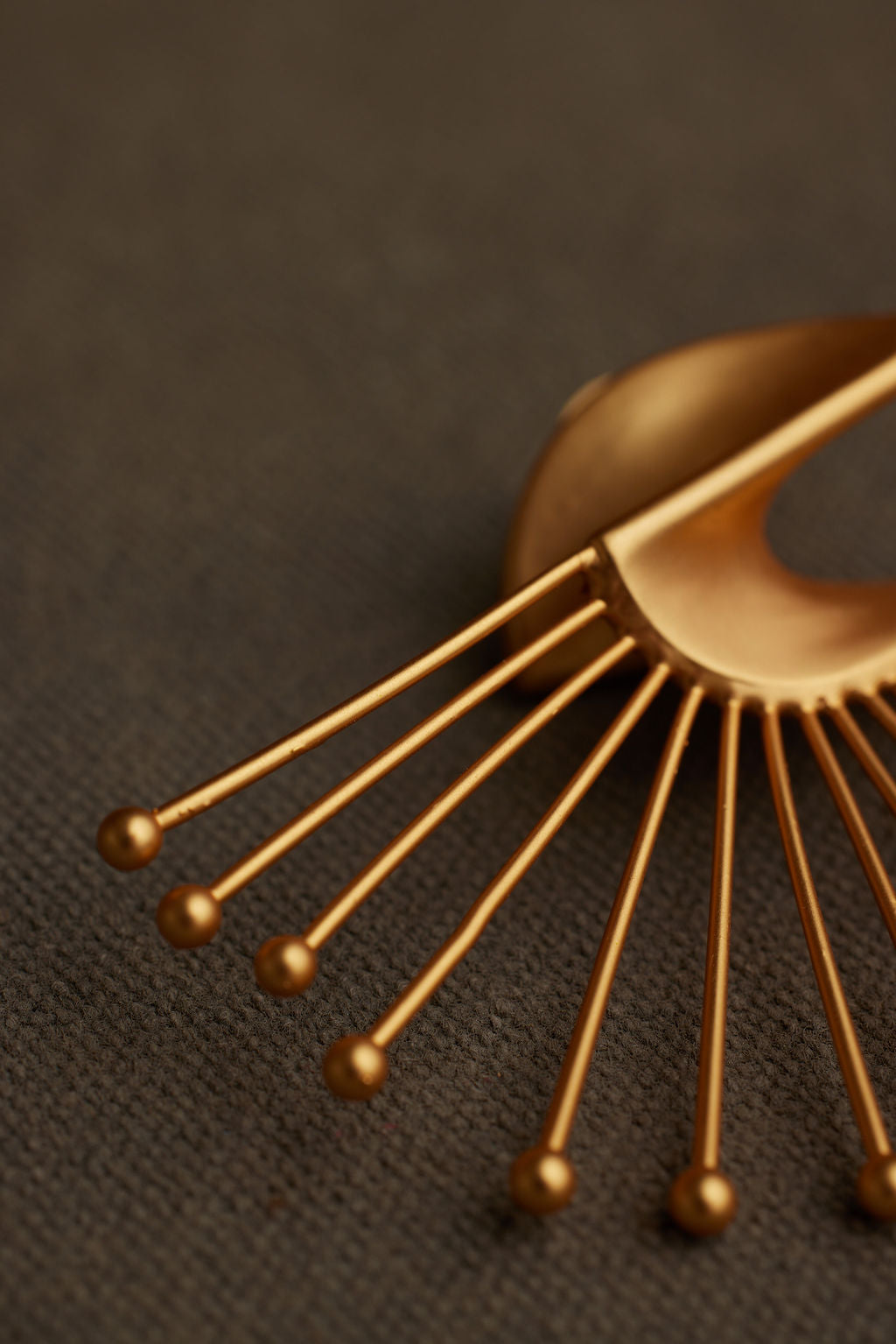 FELE EARRING