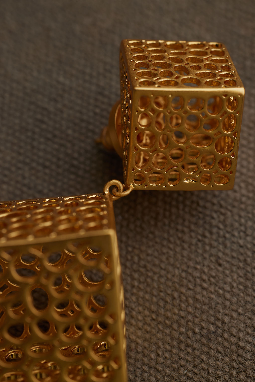 GAEL EARRING