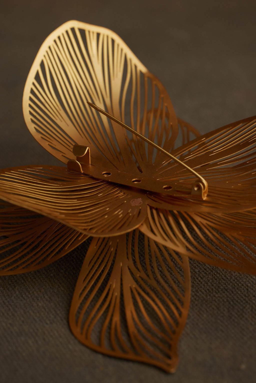 HICA BROOCH