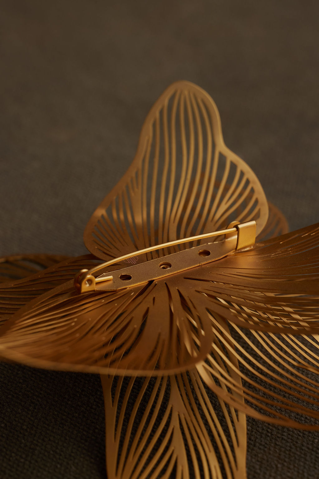 HICA BROOCH