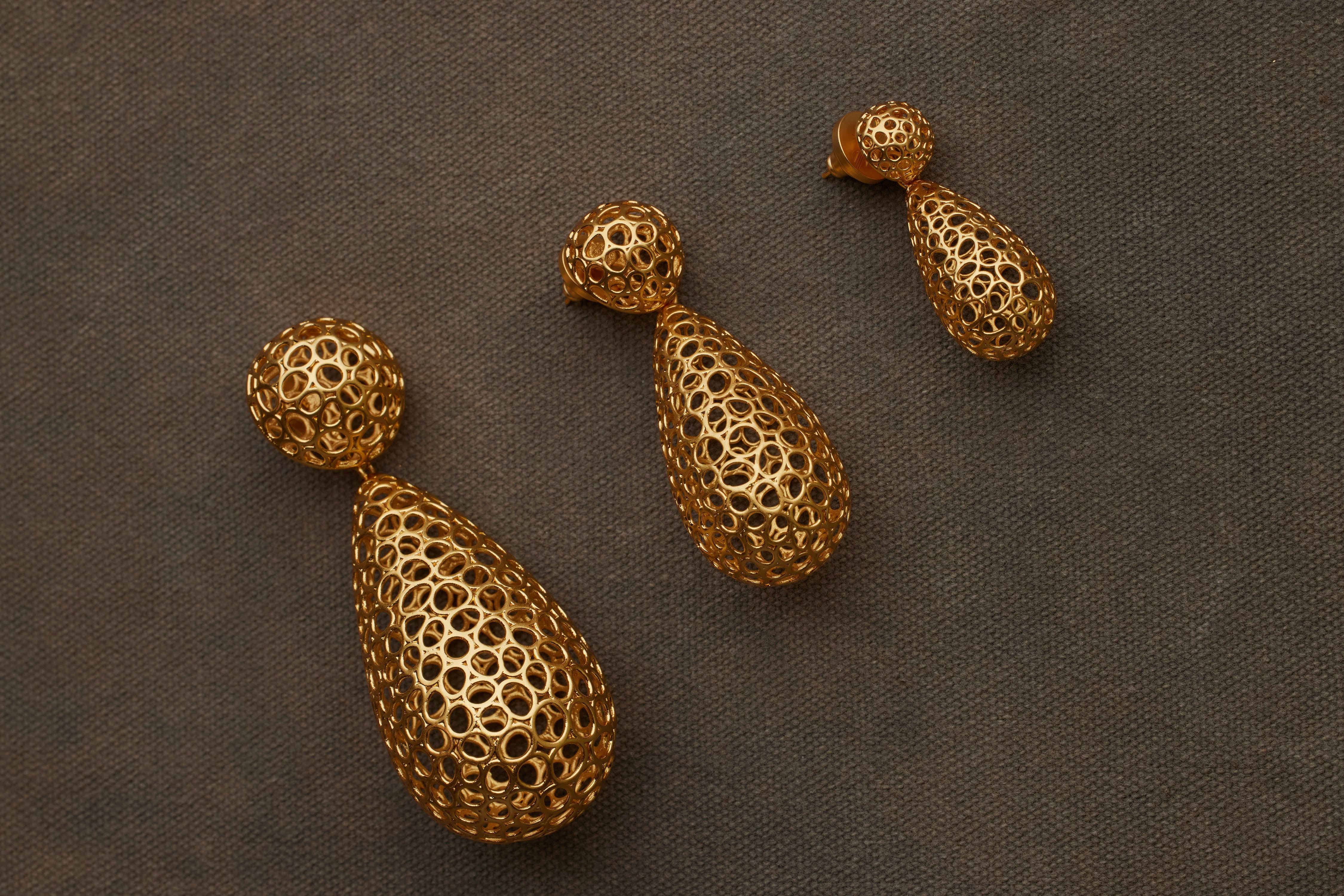 HYAH EARRING