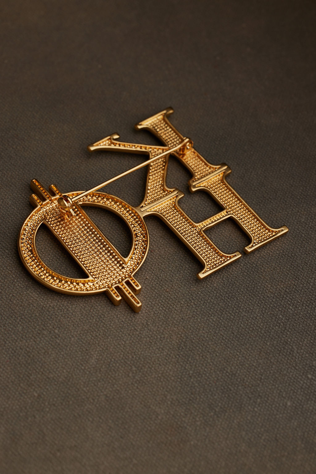 KHOI BROOCH