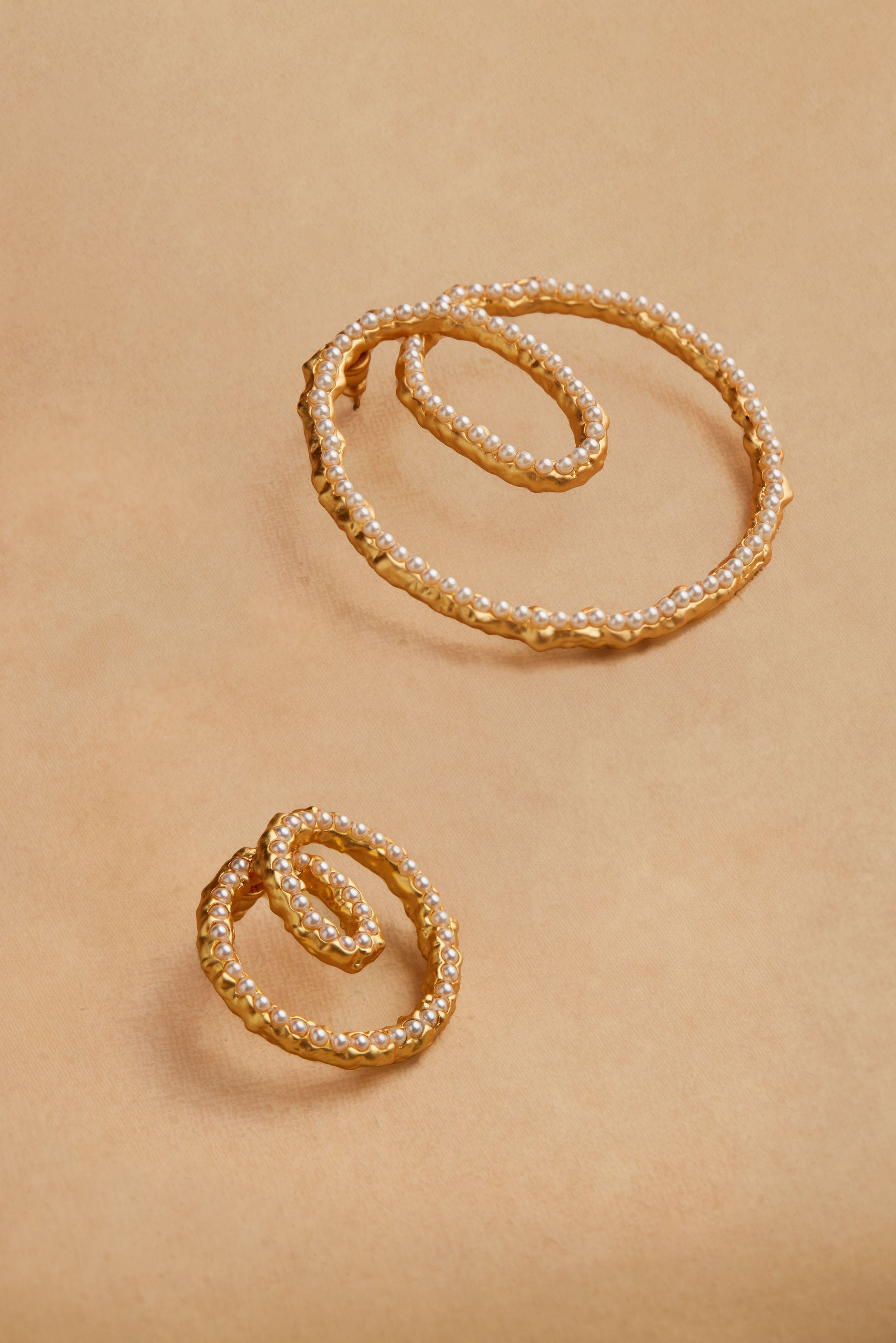 ACRA EARRING