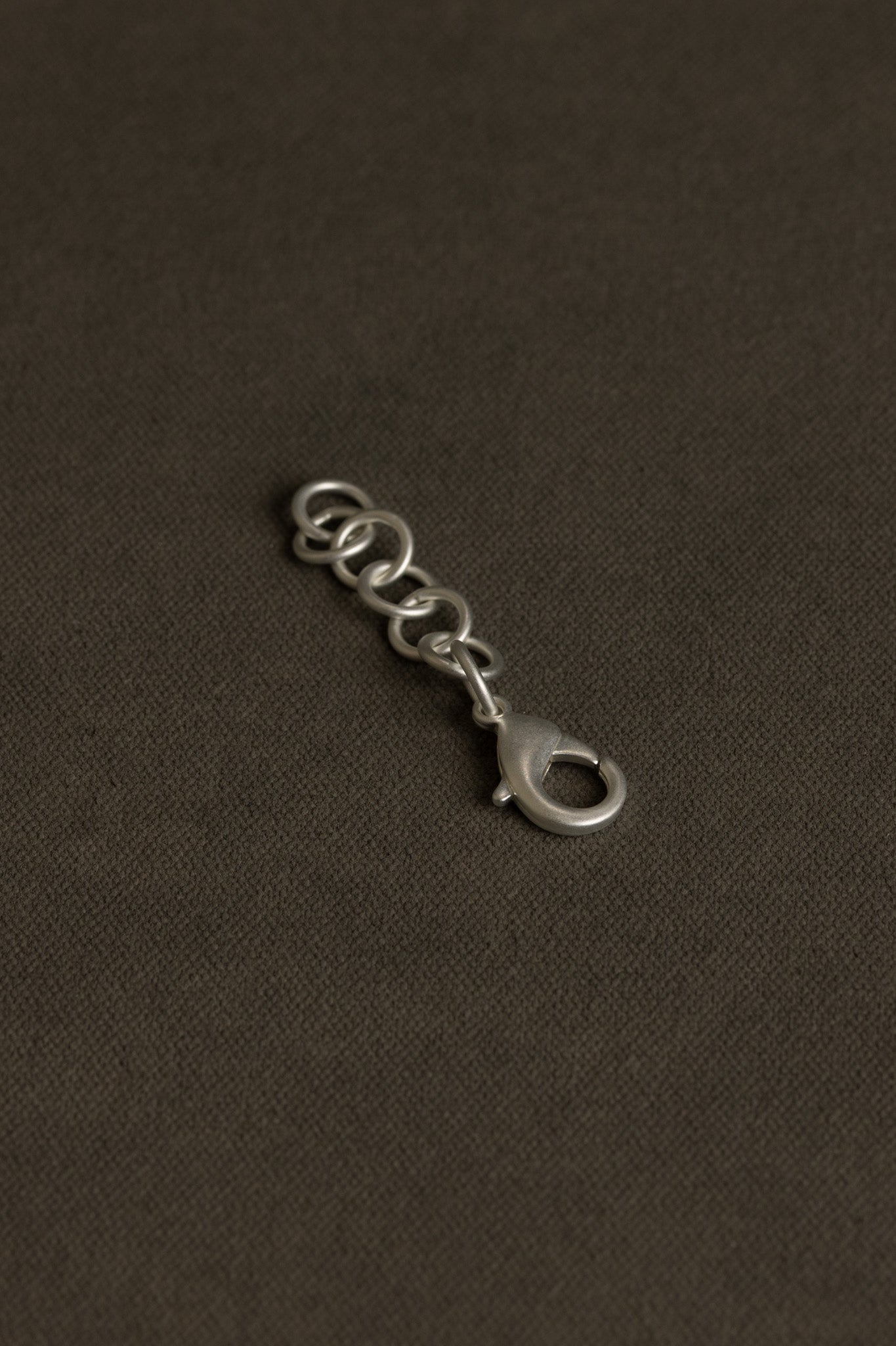 KHOI JEWELRY EXTENDER