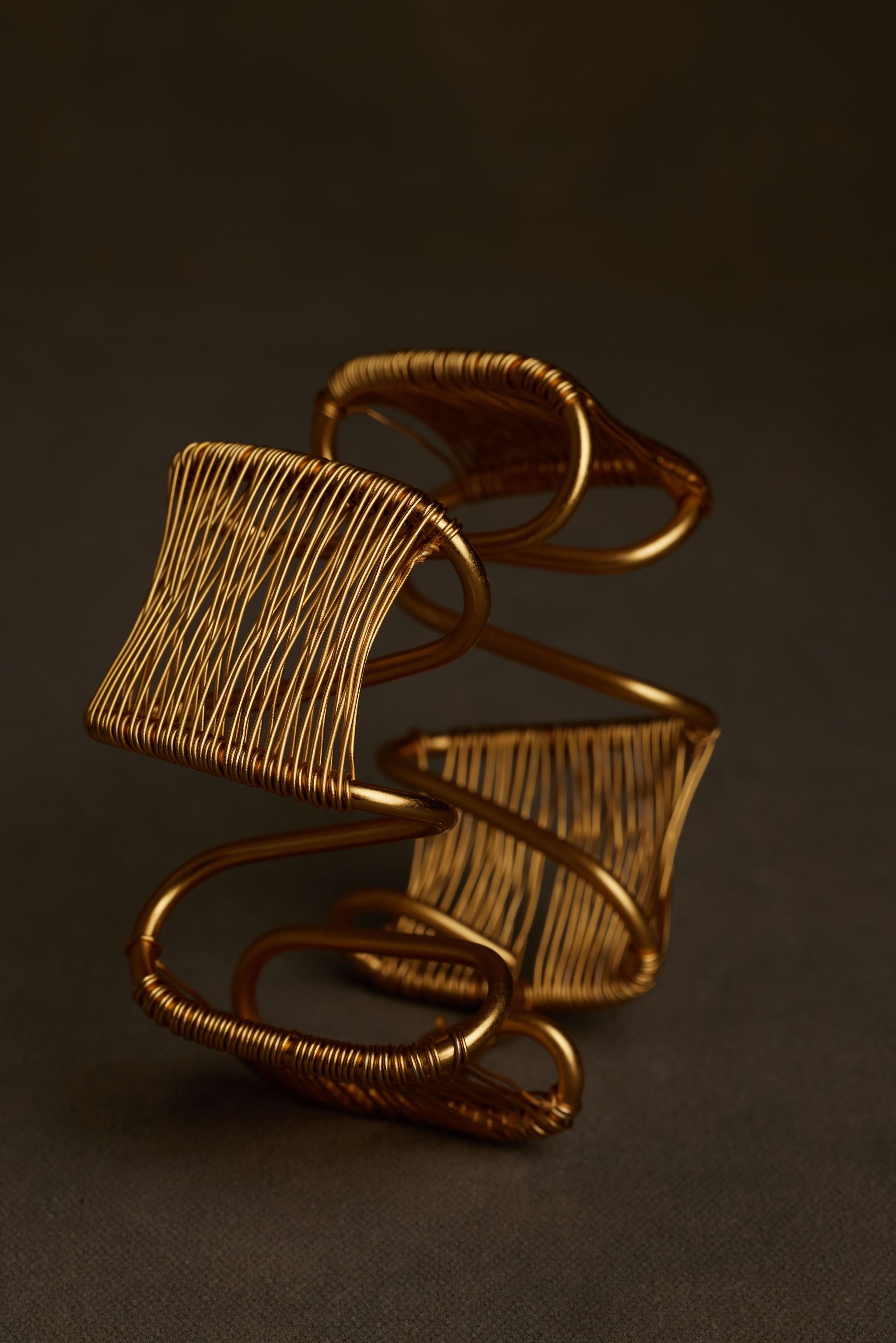 KOHM BANGLE
