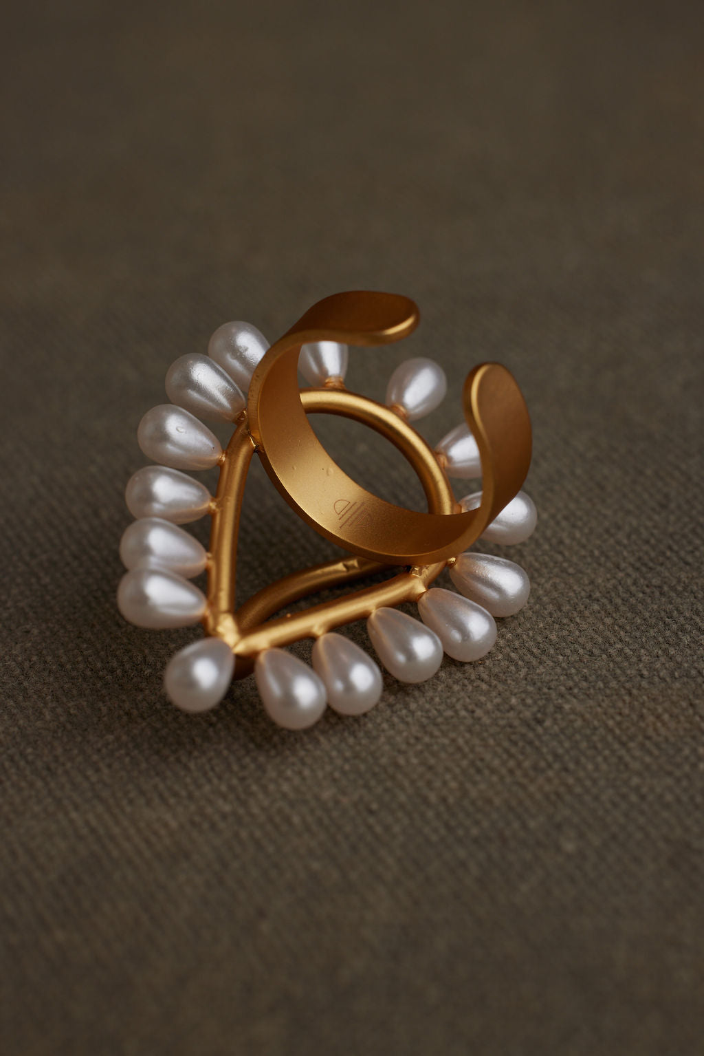LORE RING