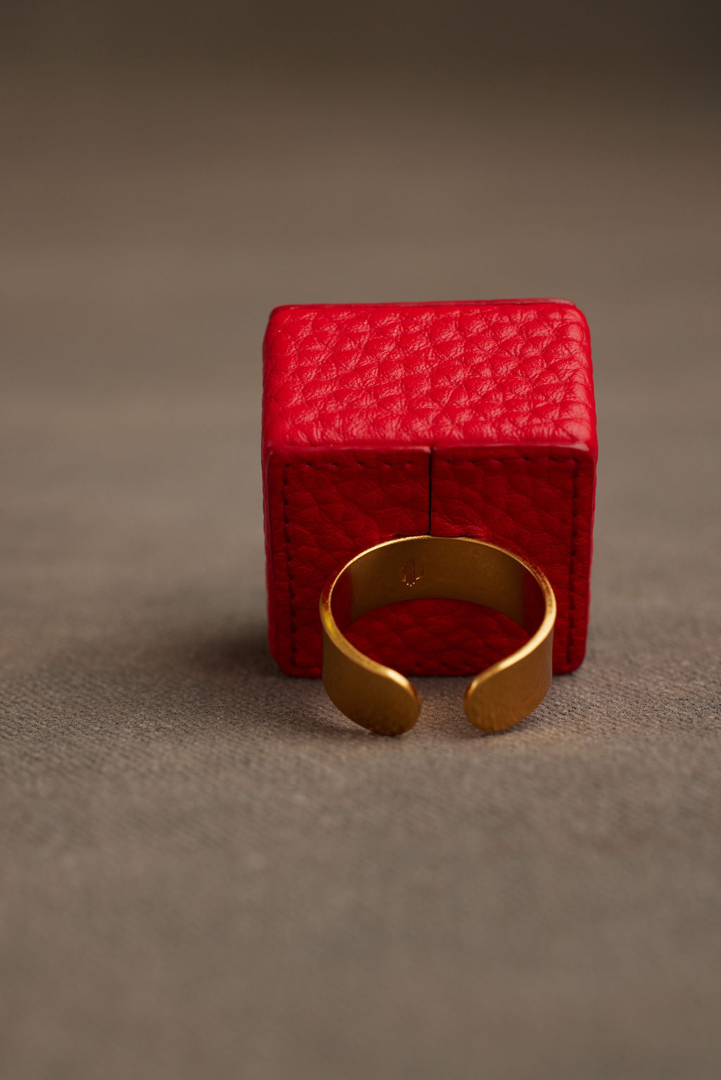 LUJI RING