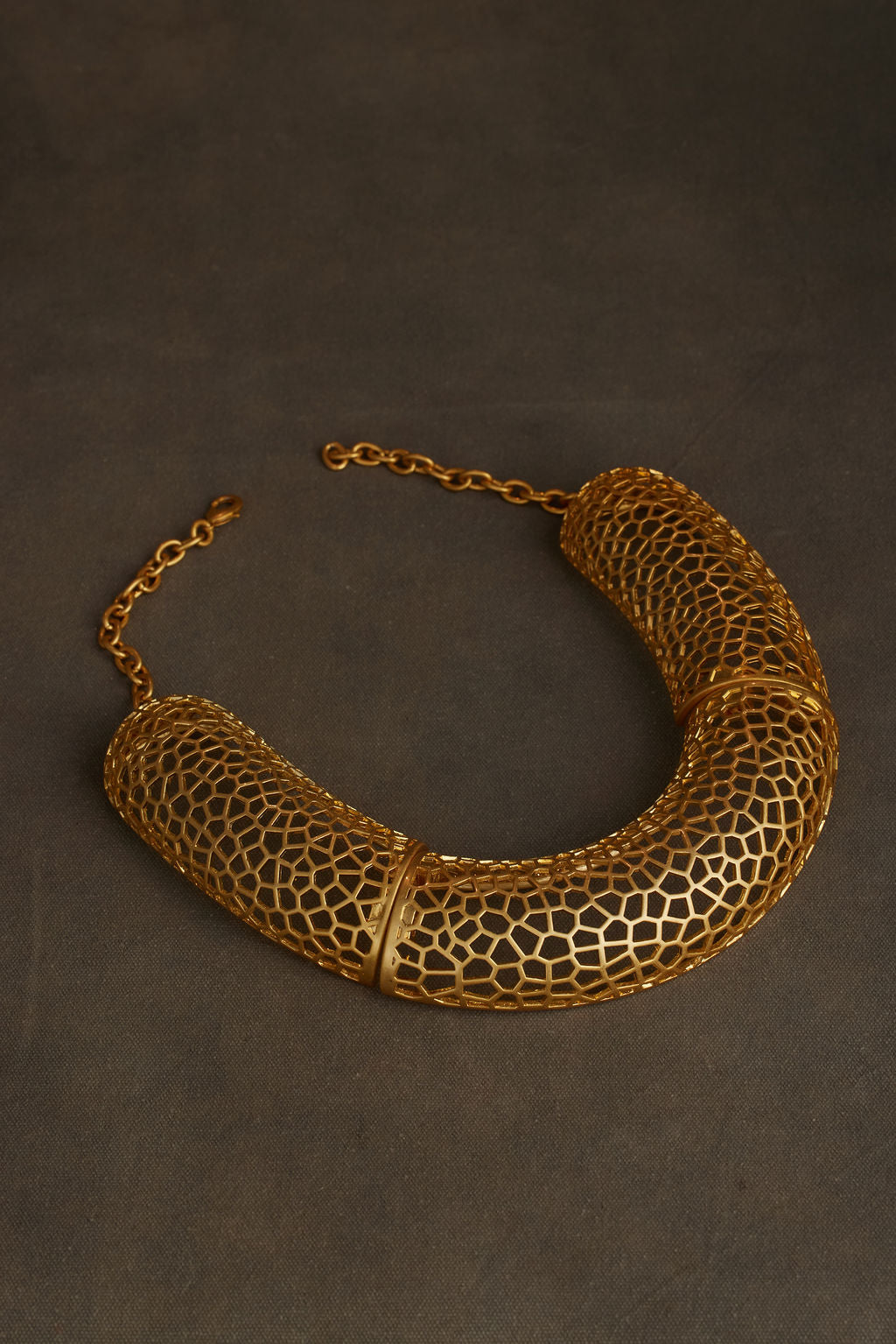 MEXA-NECKLACE-CAGE-GOLD-NECKLACE-PRODUCT