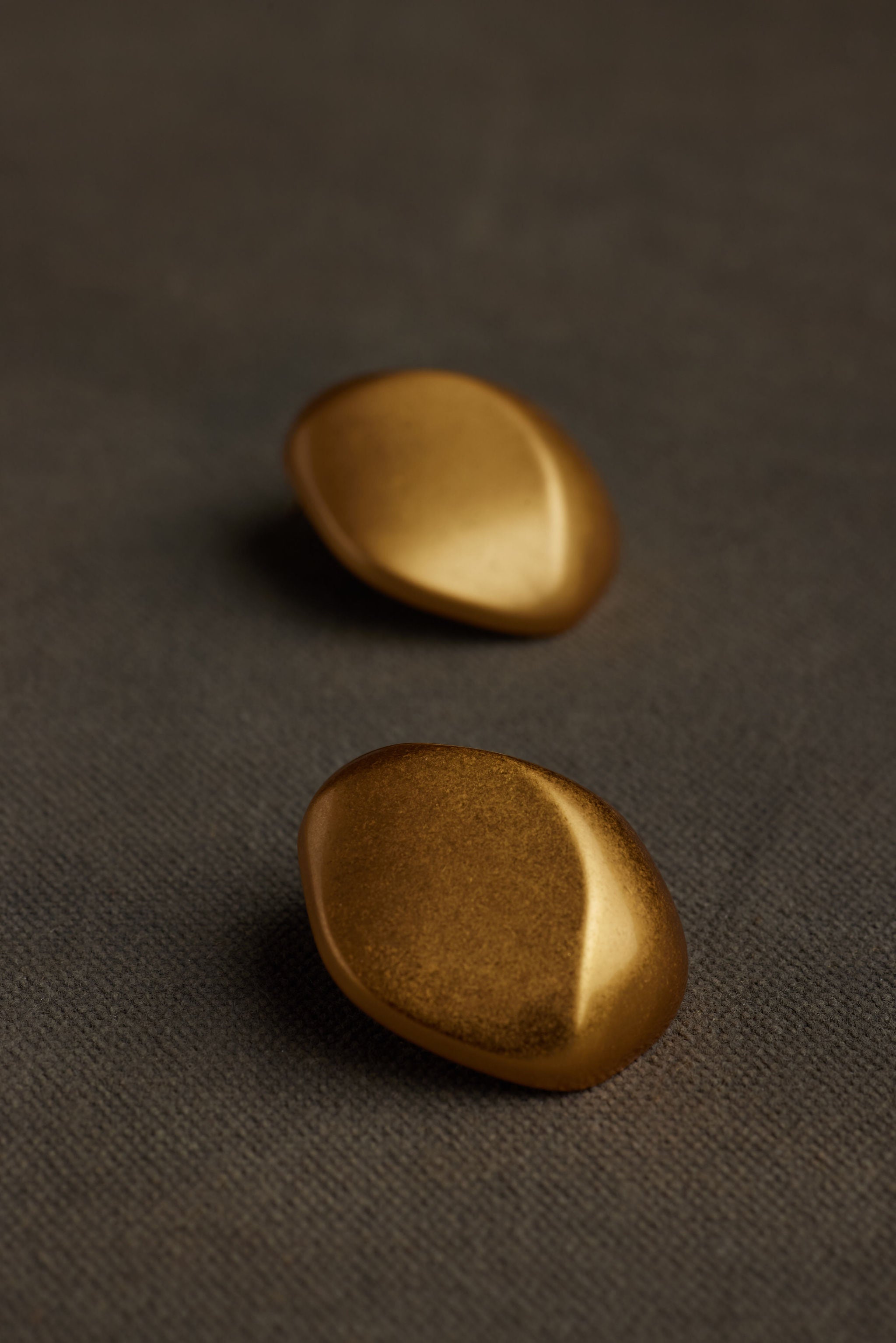 NURI EARRING