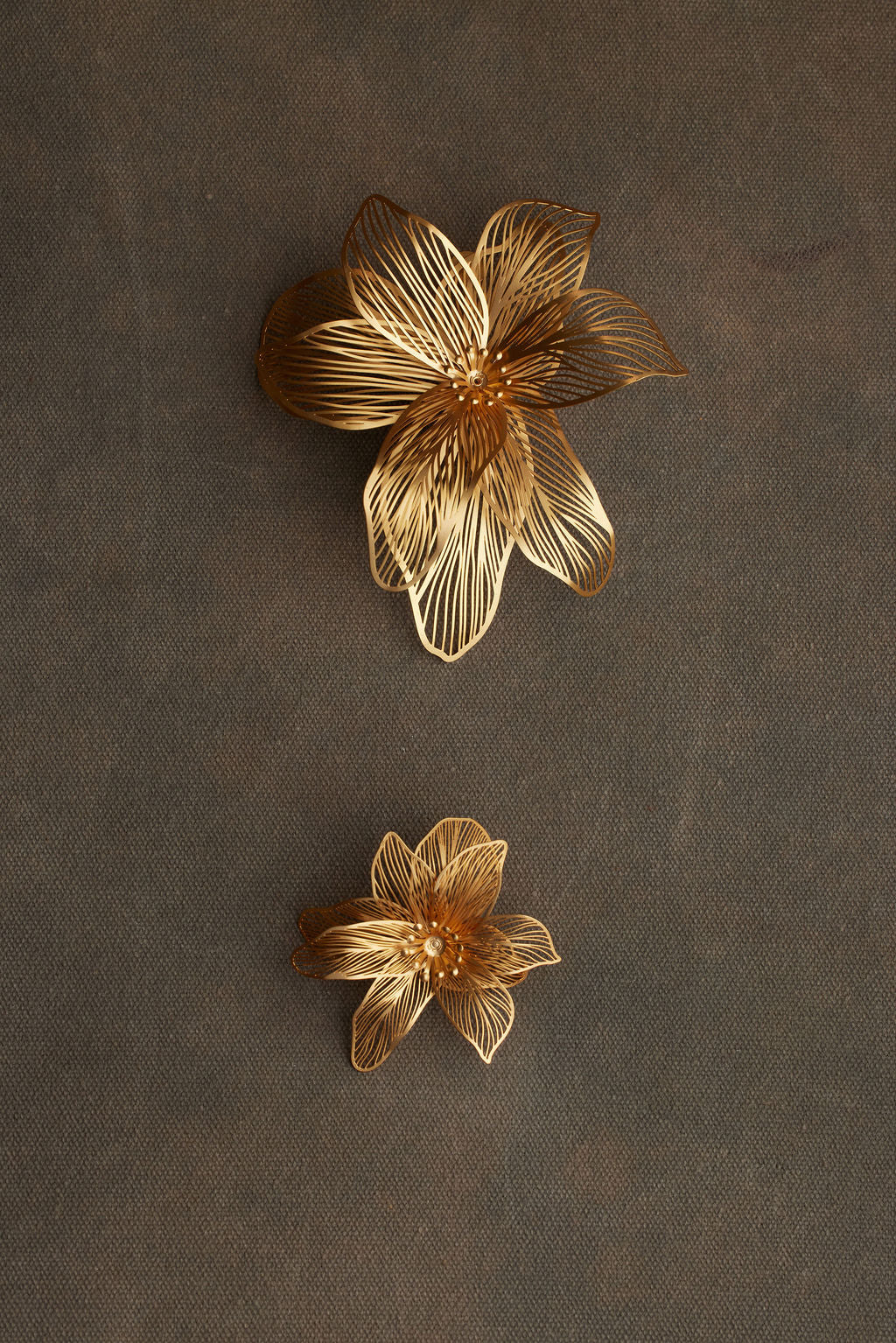 ORCH EARRING