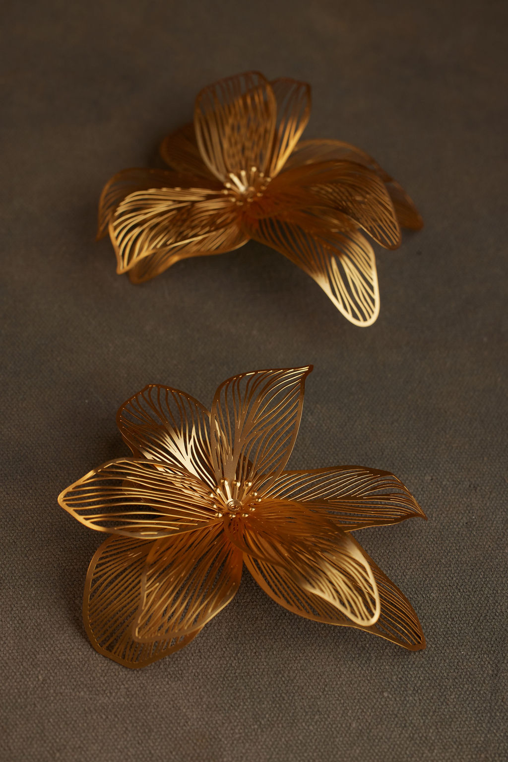 ORCH EARRING