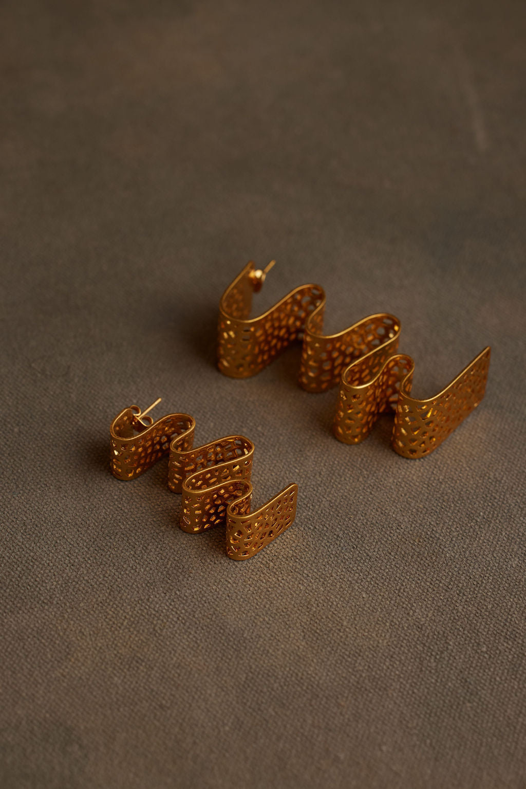 PIPA EARRING