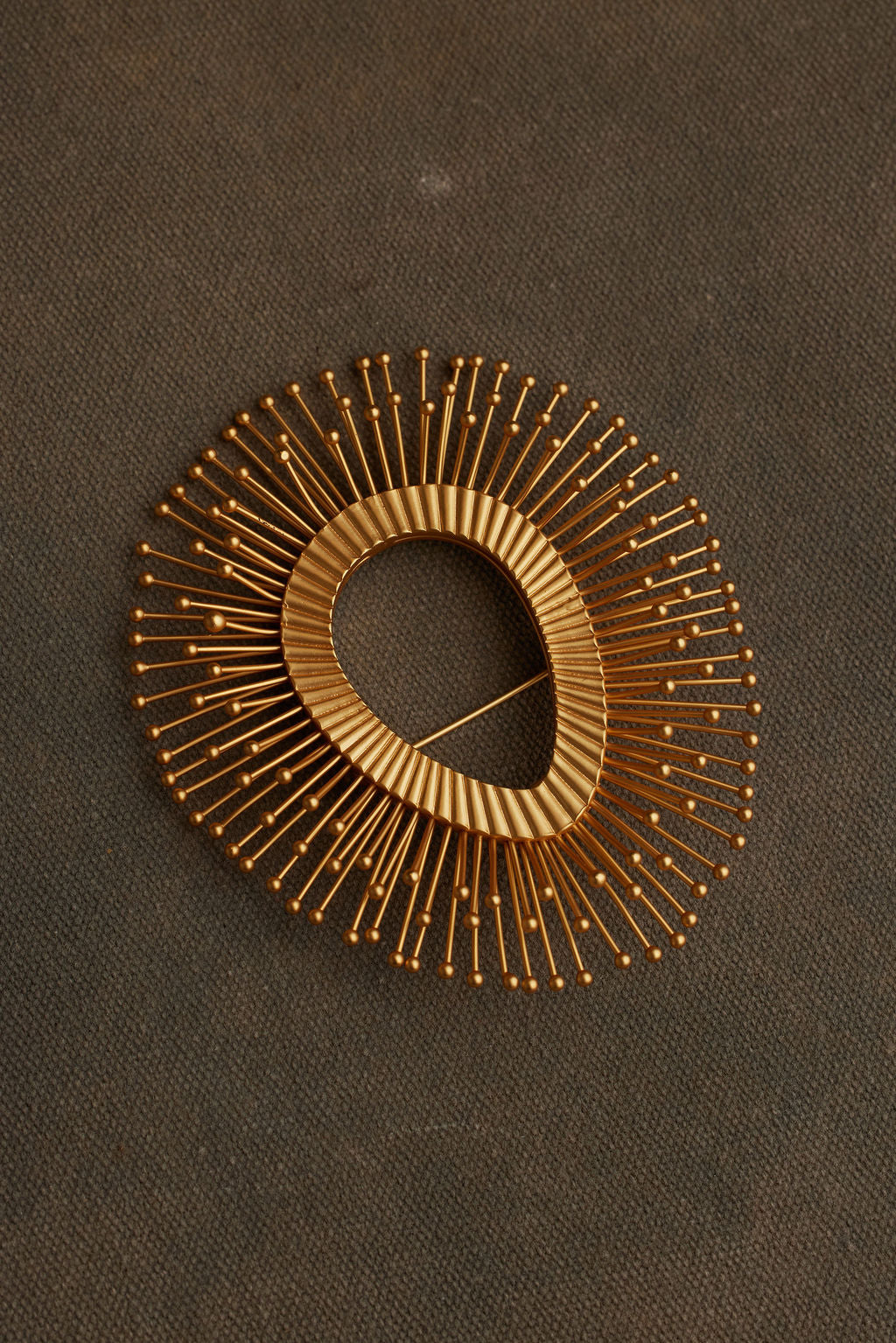 PUDD BROOCH
