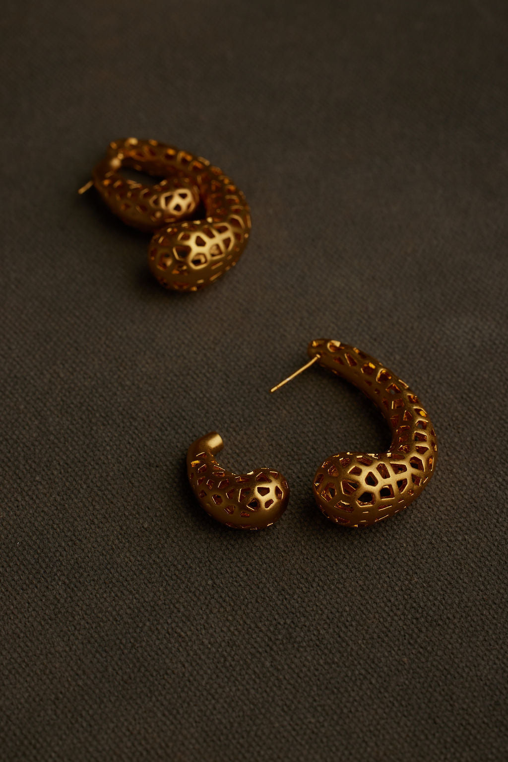 QUAR EARRING