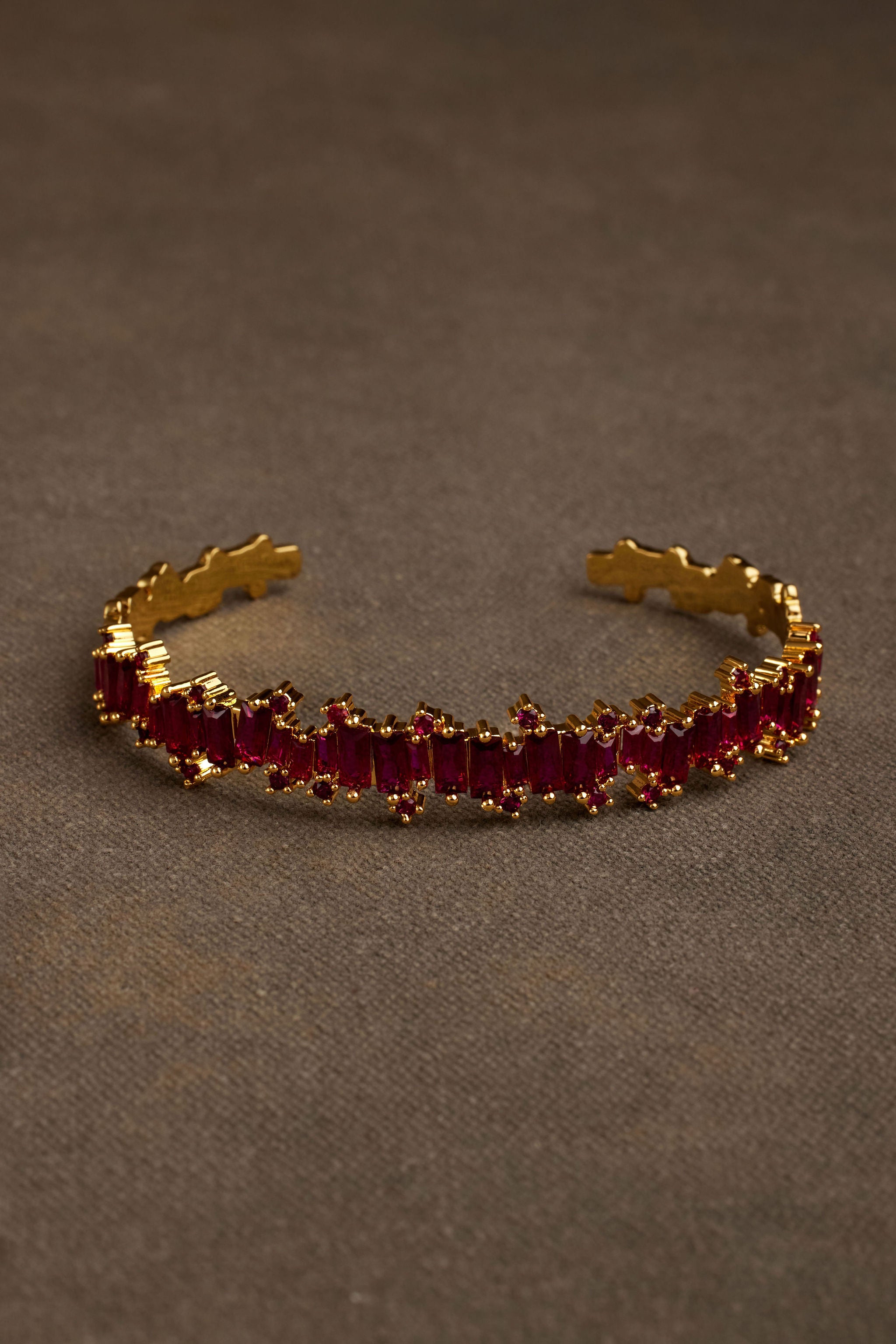 RAEL BANGLE