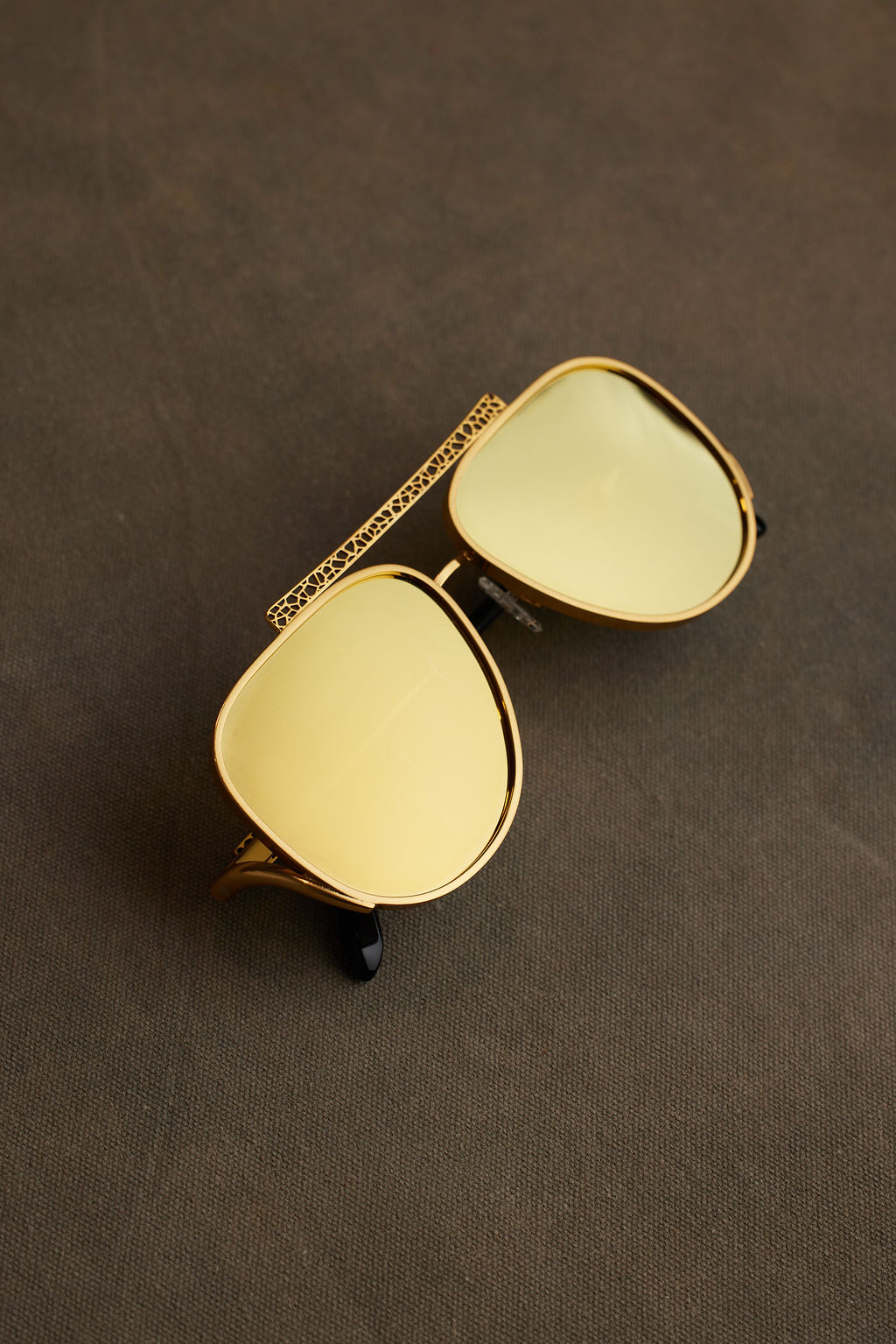 RAYE SUNGLASSES
