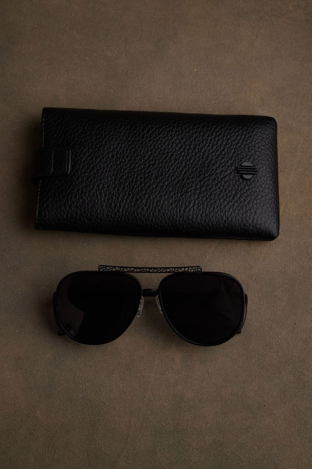 RAYE SUNGLASSES (PRE-ORDER)