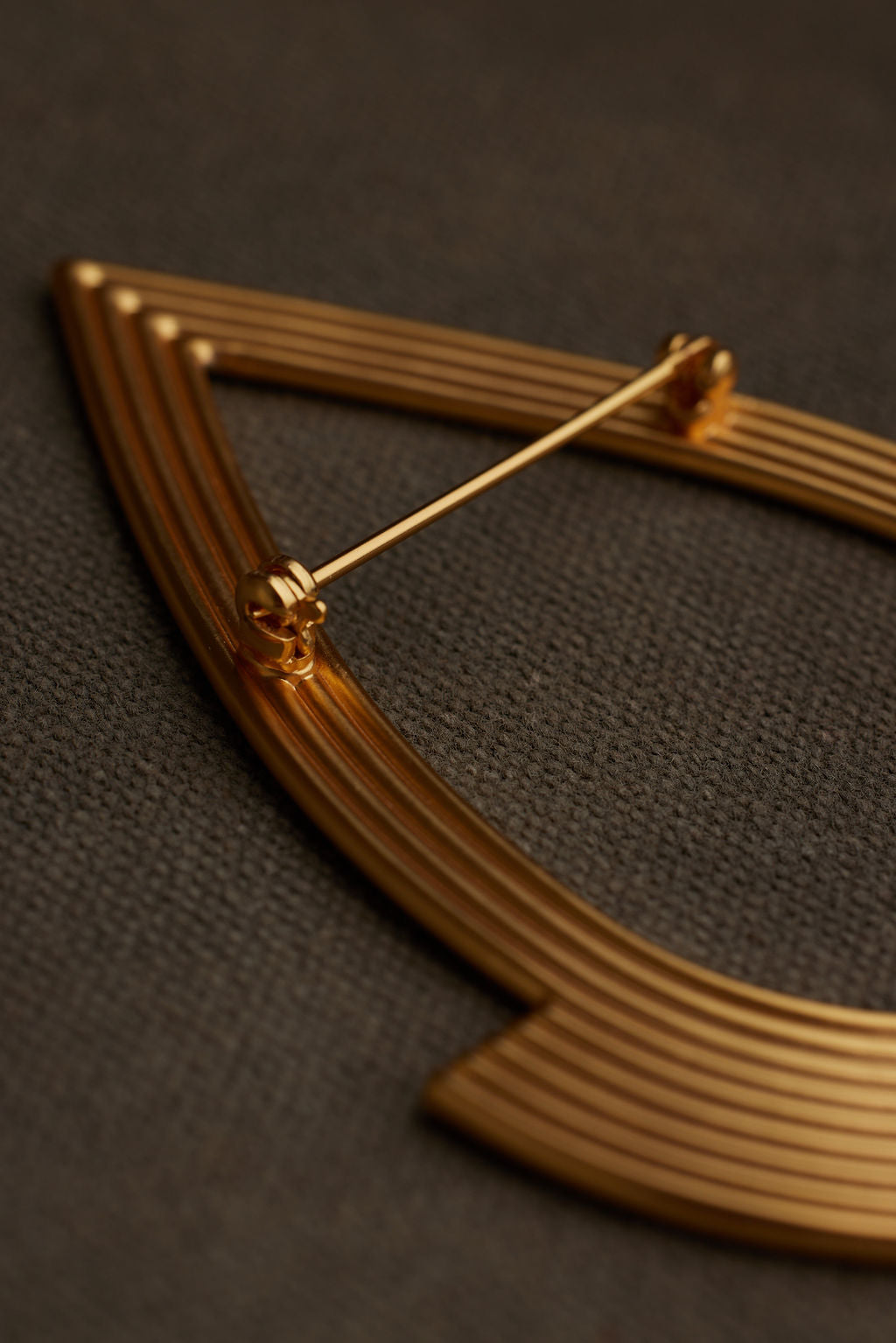 ROZI BROOCH (FINAL SALE)