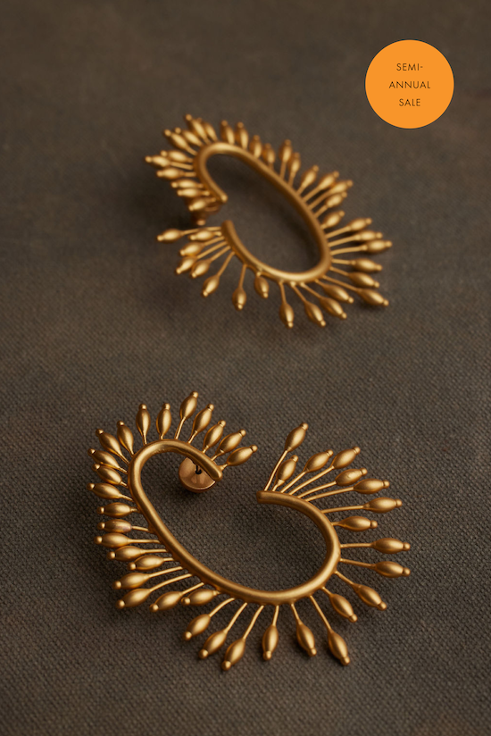 JARI EARRING
