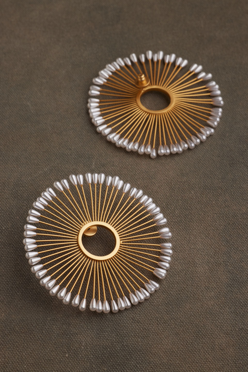 SOLA EARRING (FINAL SALE)