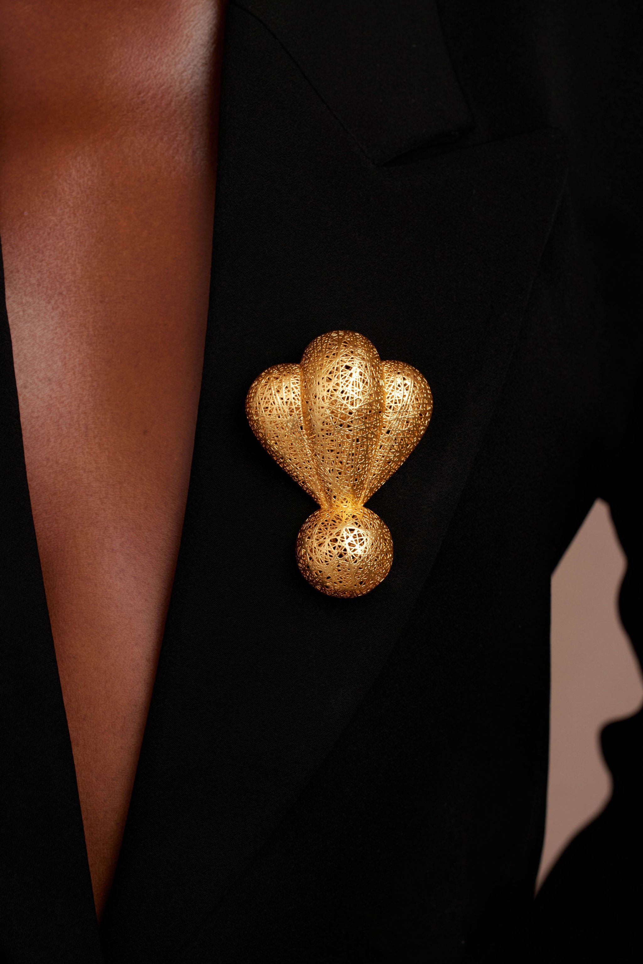 SULI BROOCH