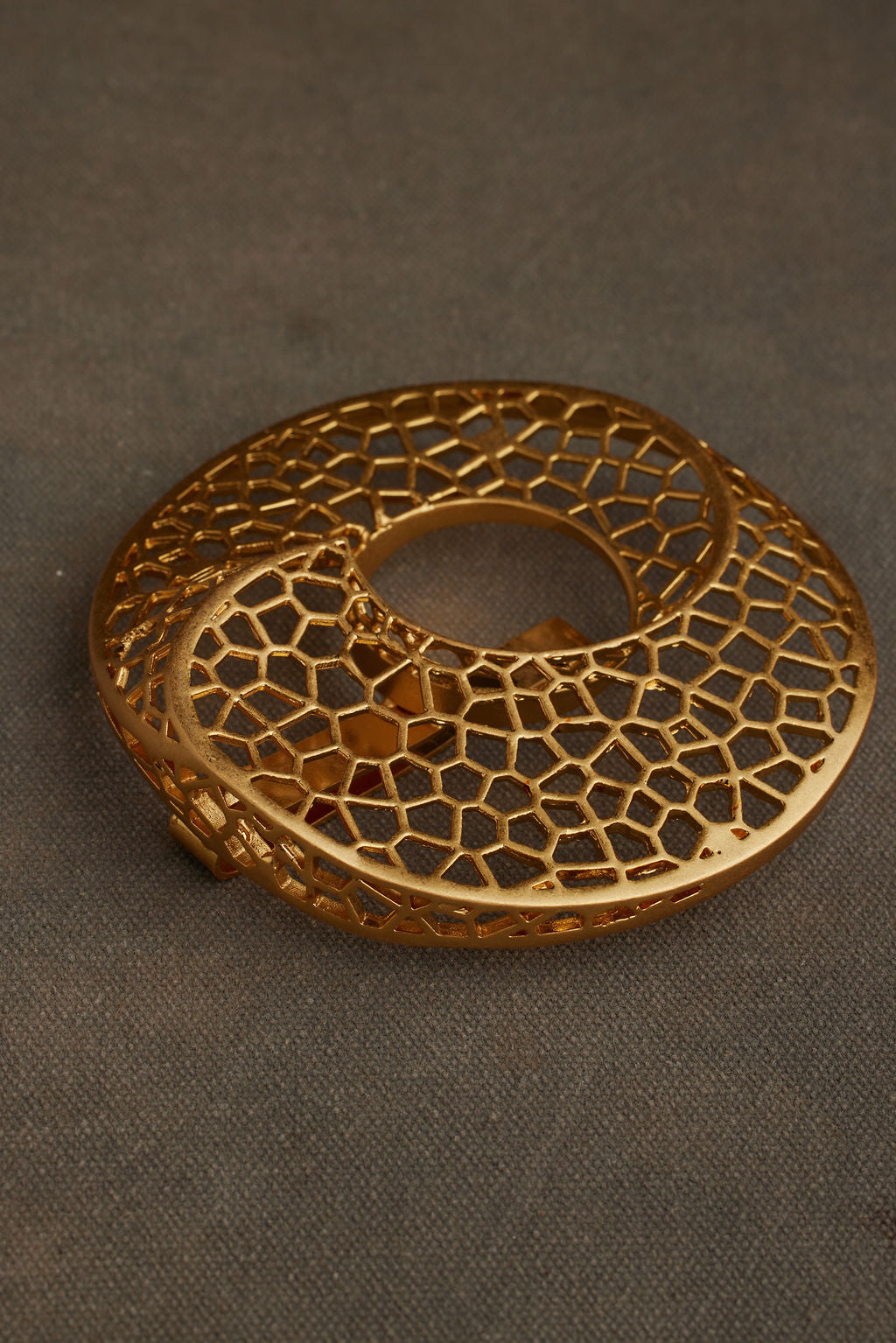 SZAT BUCKLE