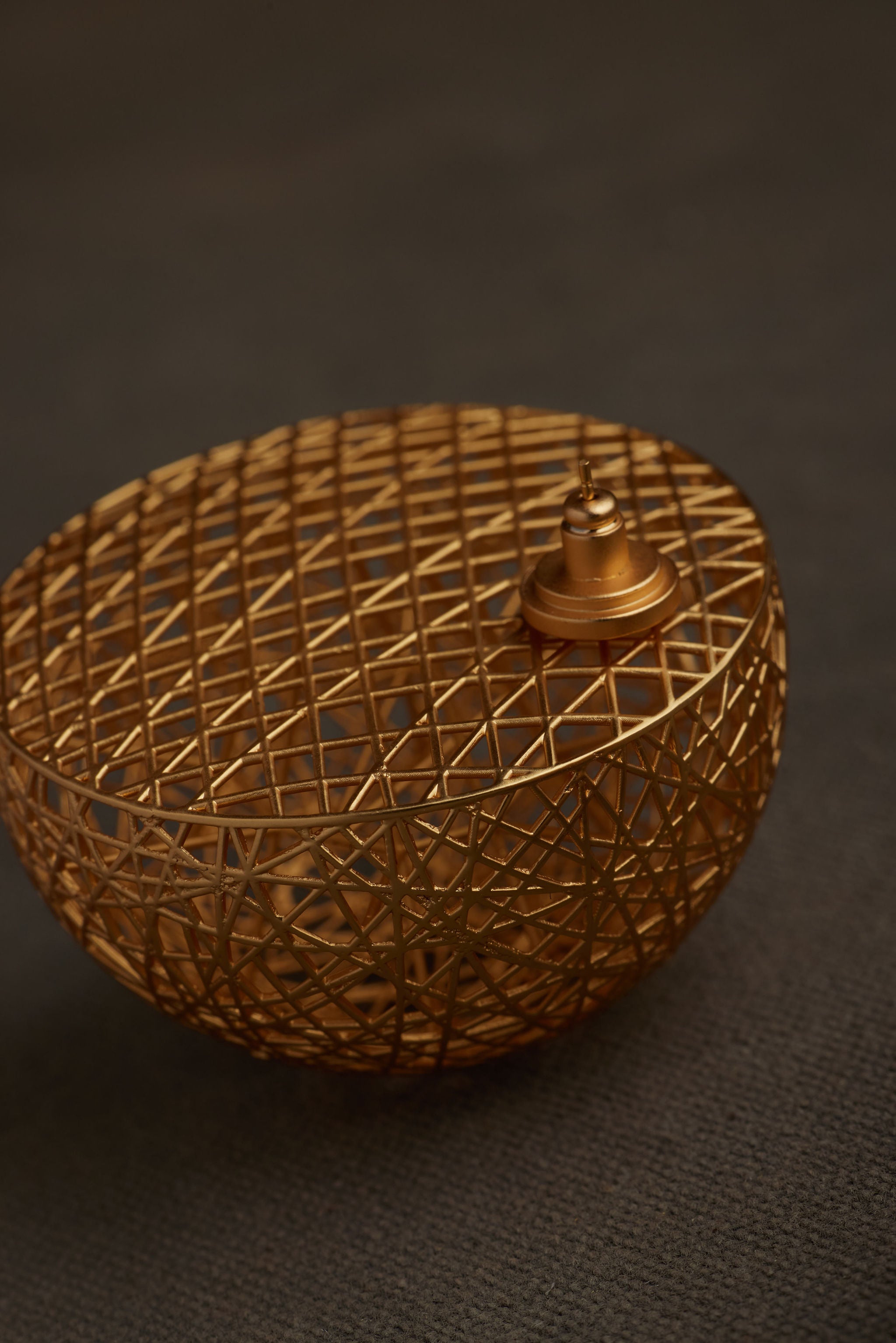 TEBO EARRING