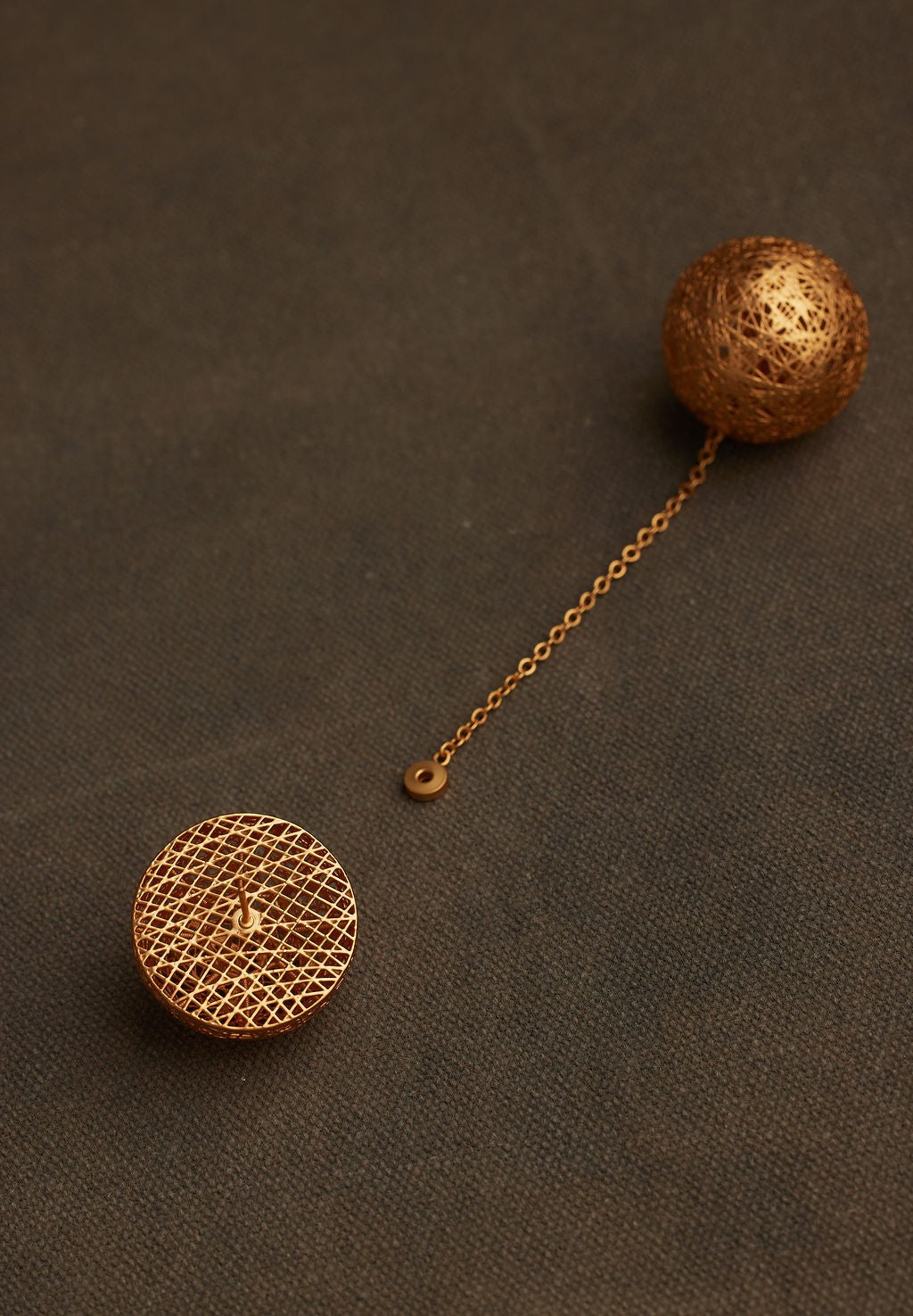 YELI EARRING