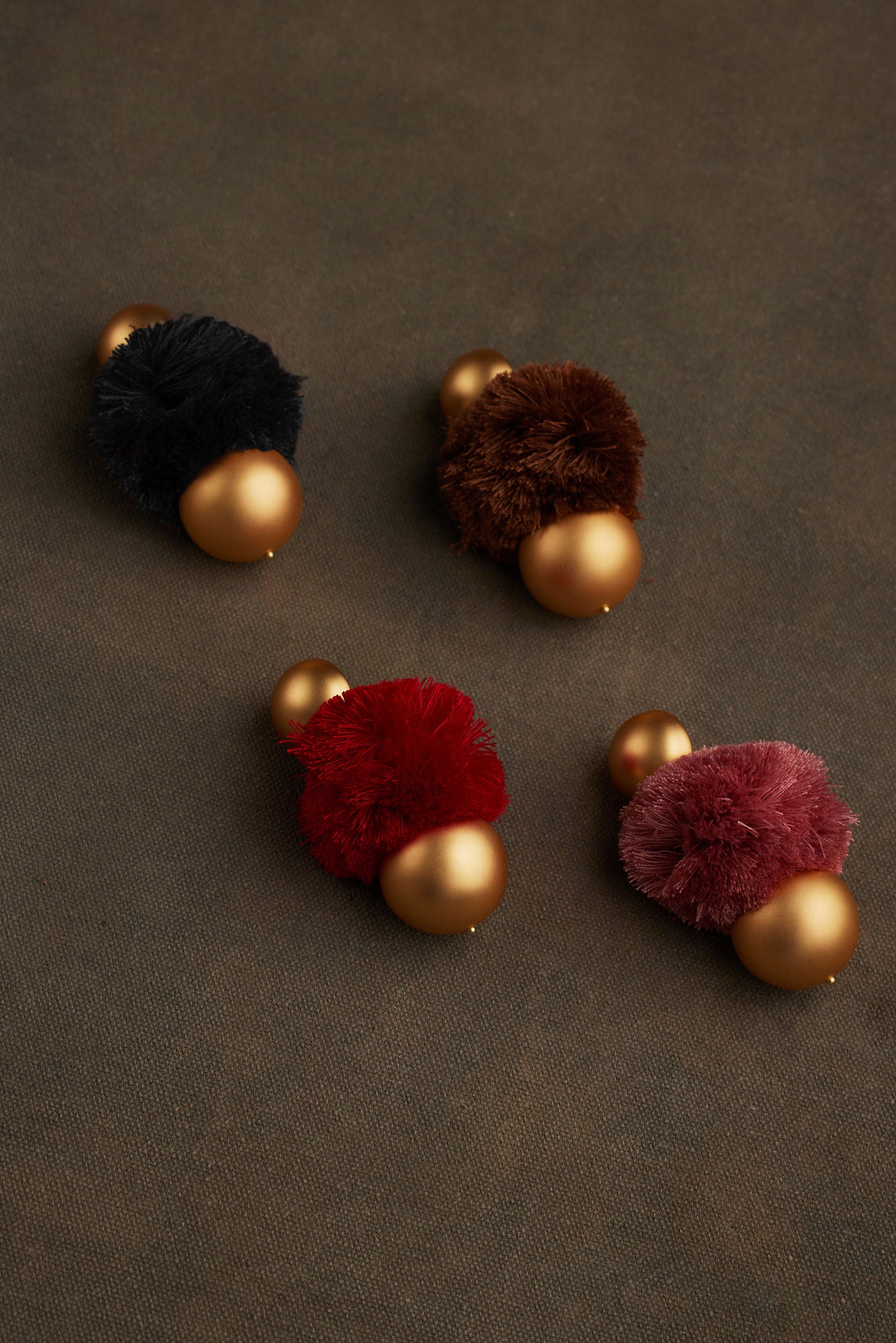 YARA EARRING