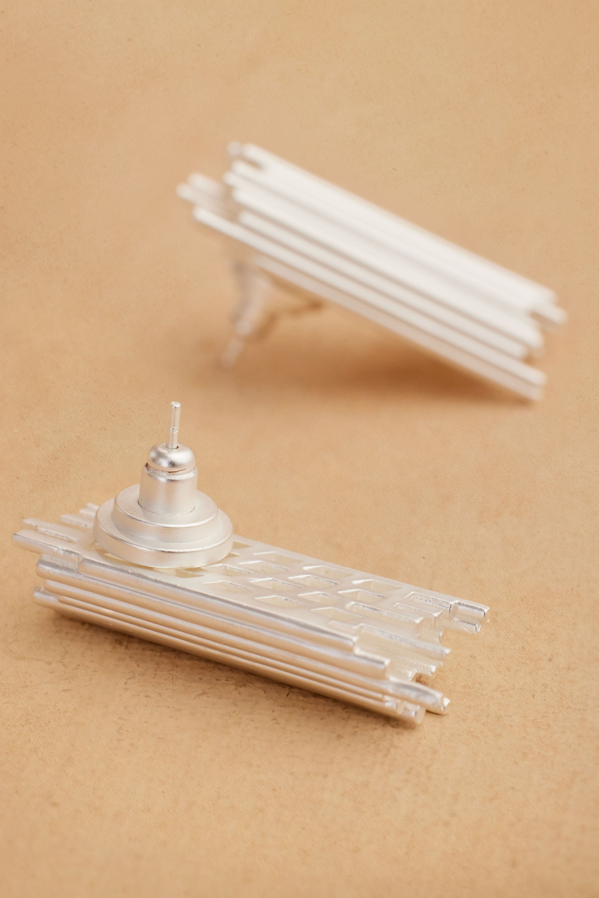HAWA EARRING