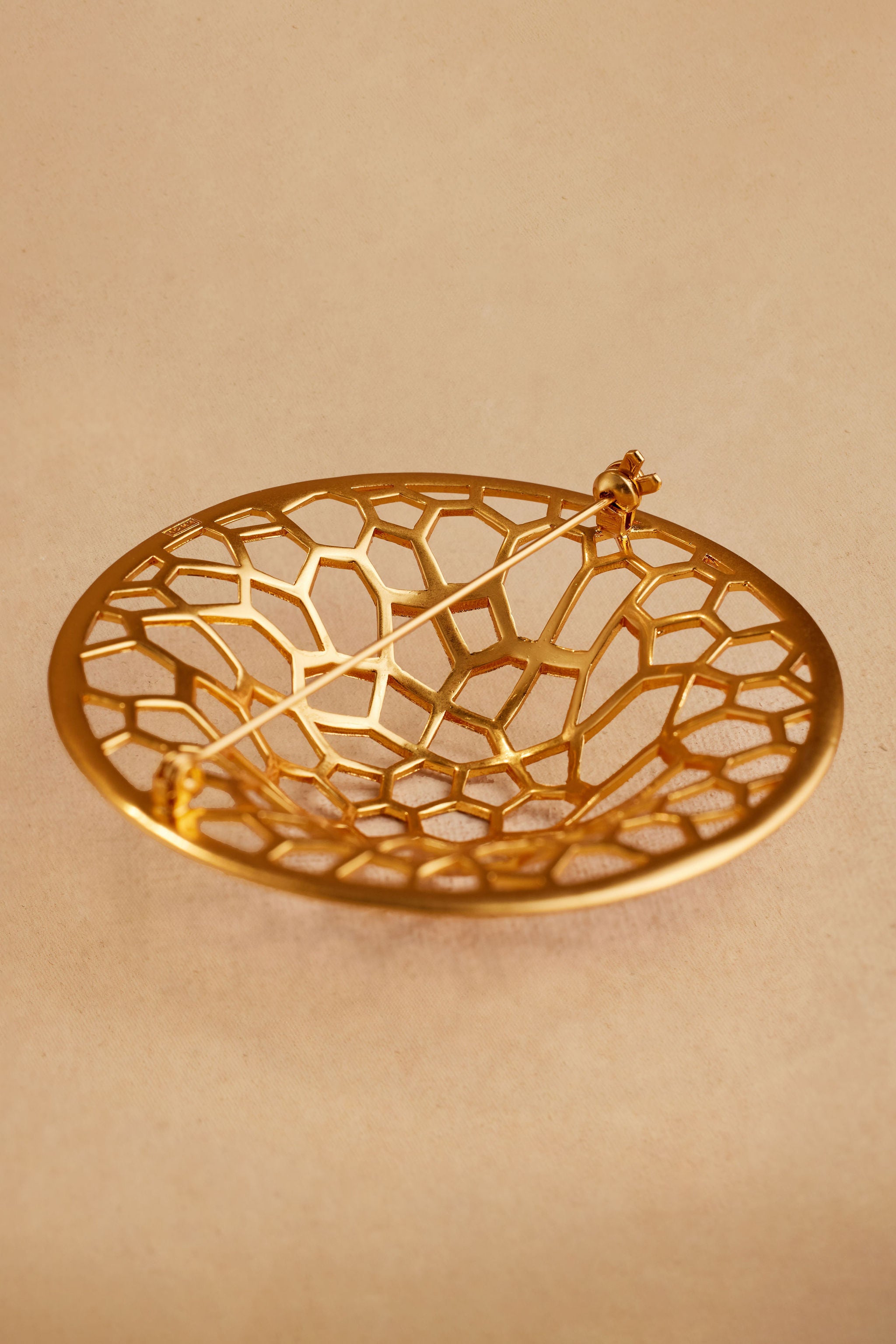 VENI BROOCH